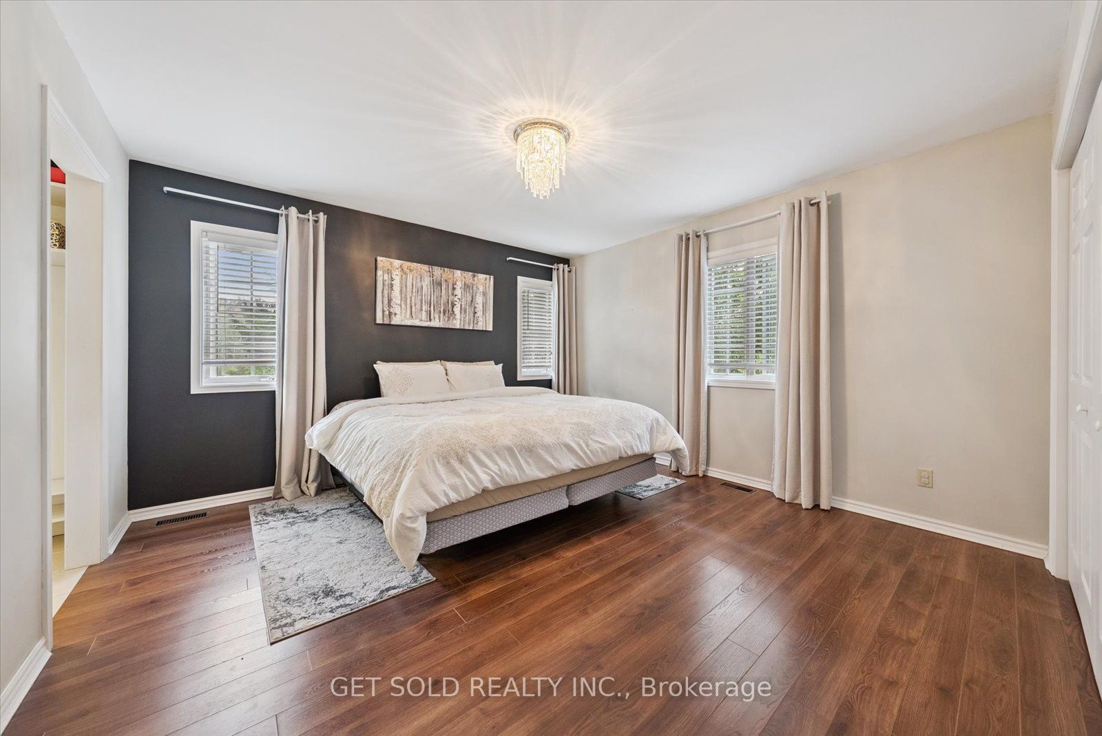 77 Simcoe Road Property Photo 15