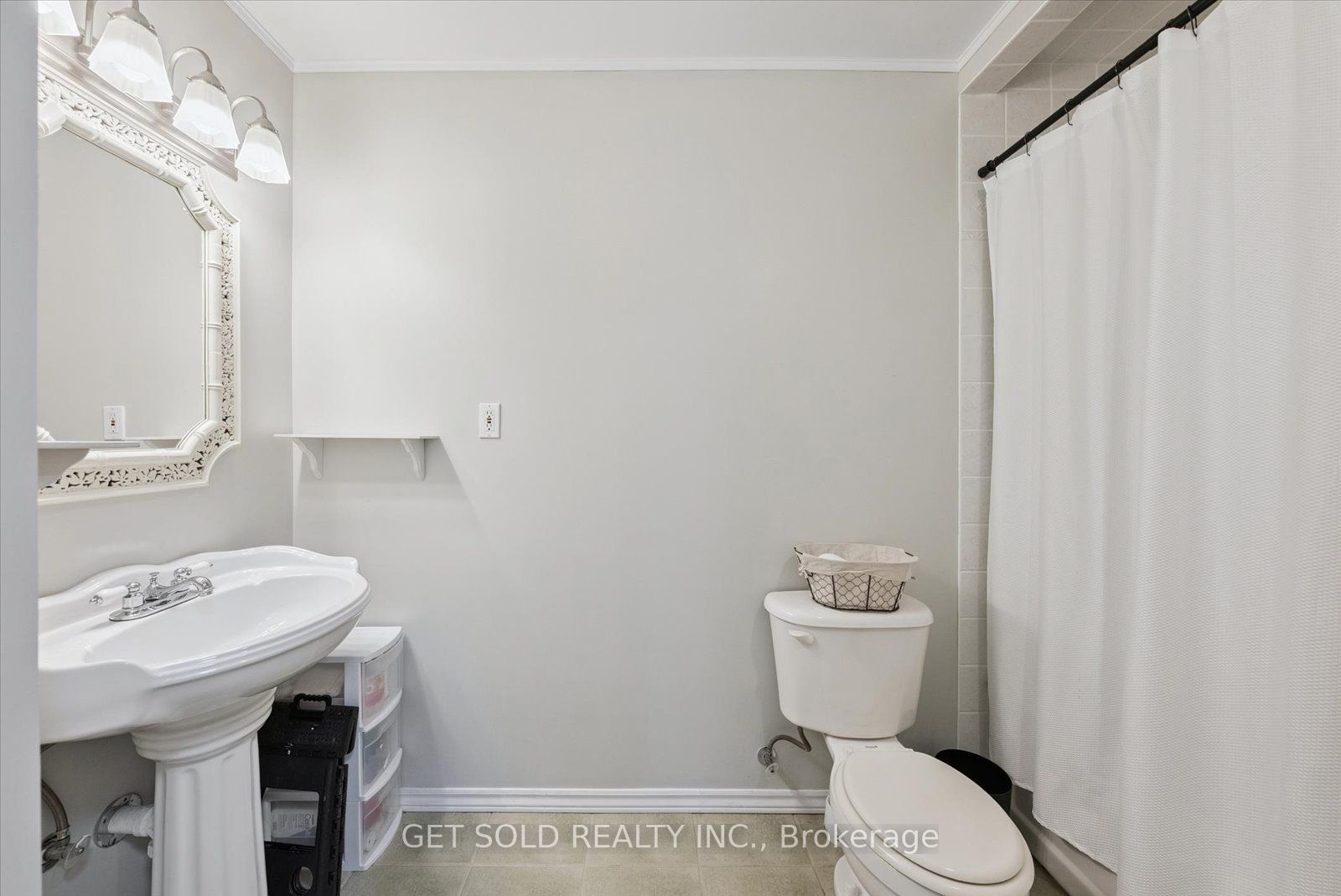 77 Simcoe Road Property Photo 20