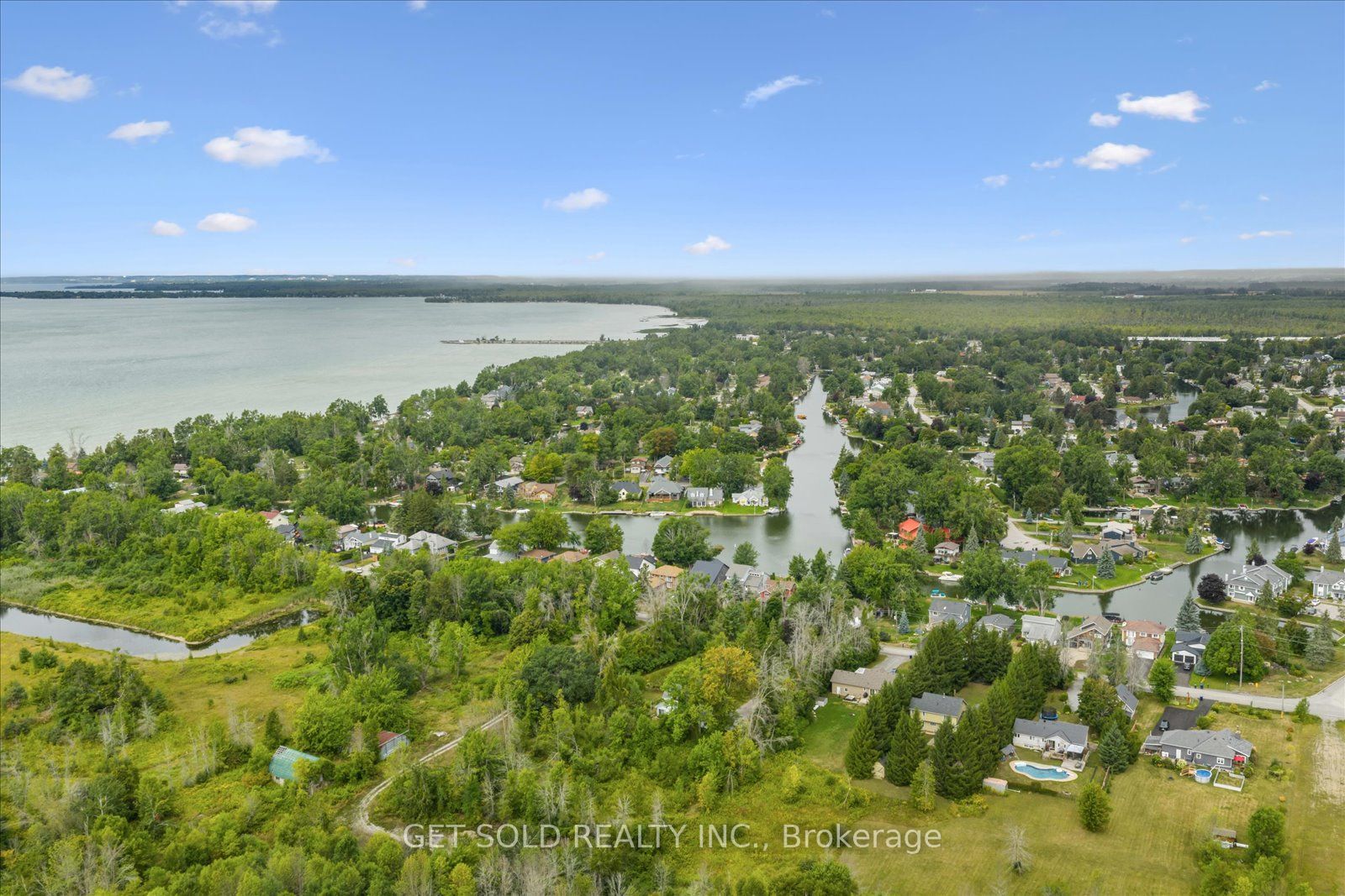 77 Simcoe Road Property Photo 34