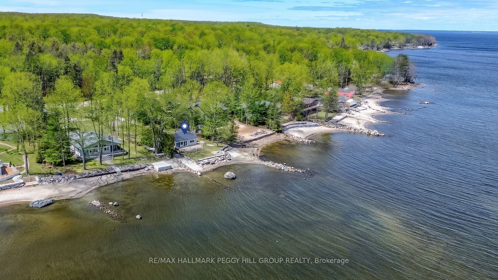 1449 Champlain Road Property Photo 2