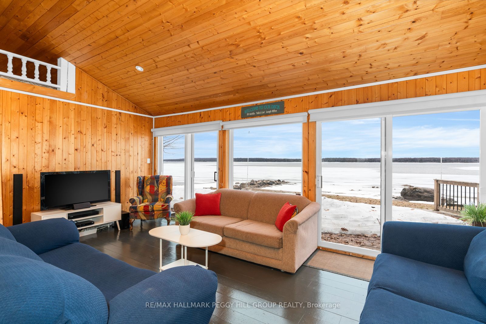 1449 Champlain Road Property Photo 4