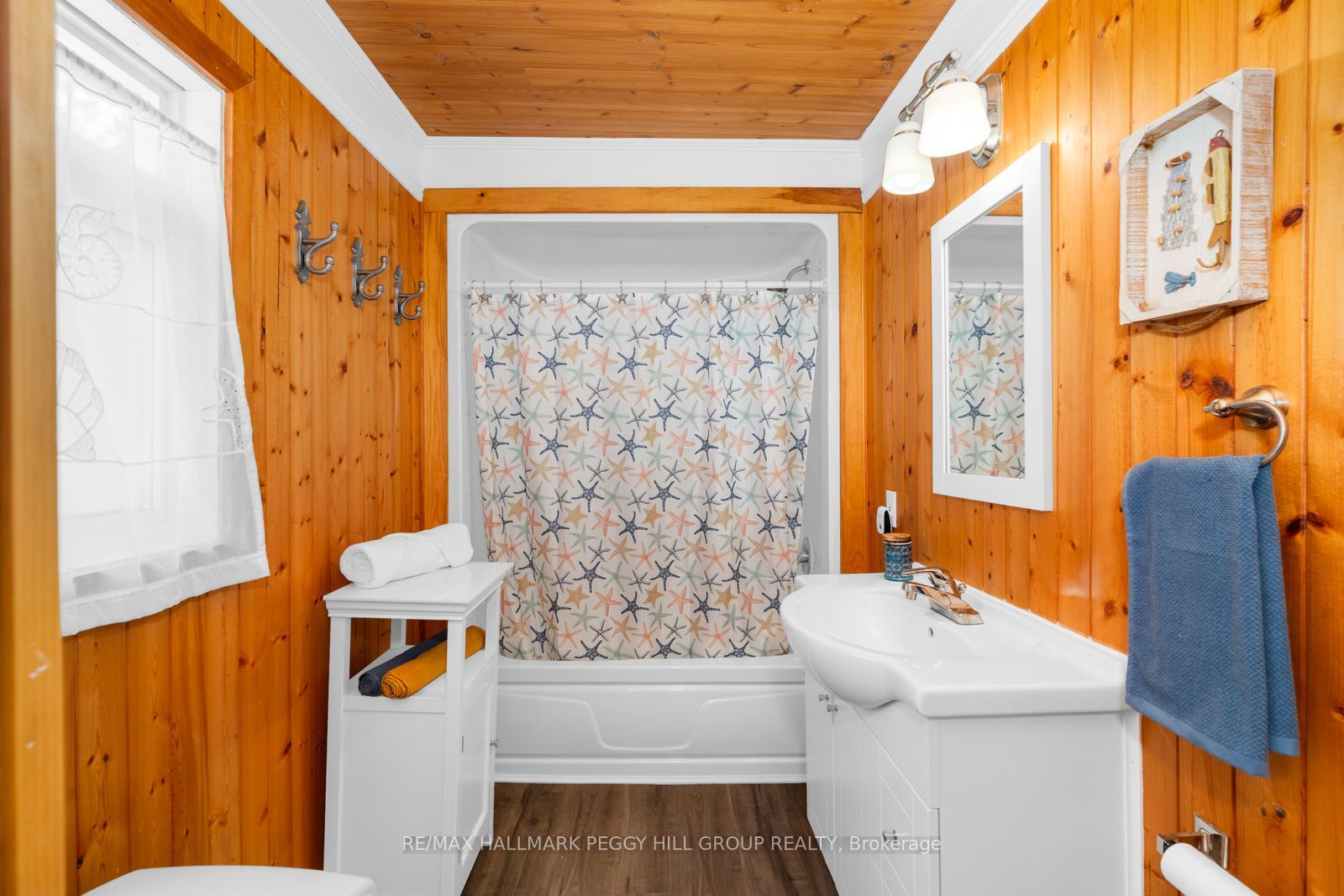 1449 Champlain Road Property Photo 11