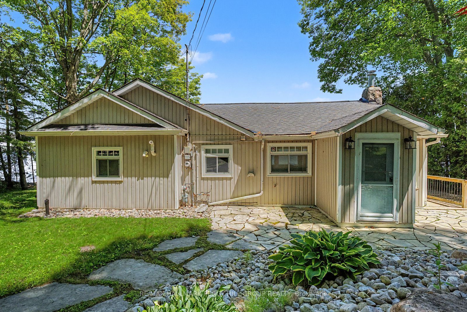 1449 Champlain Road Property Photo 20