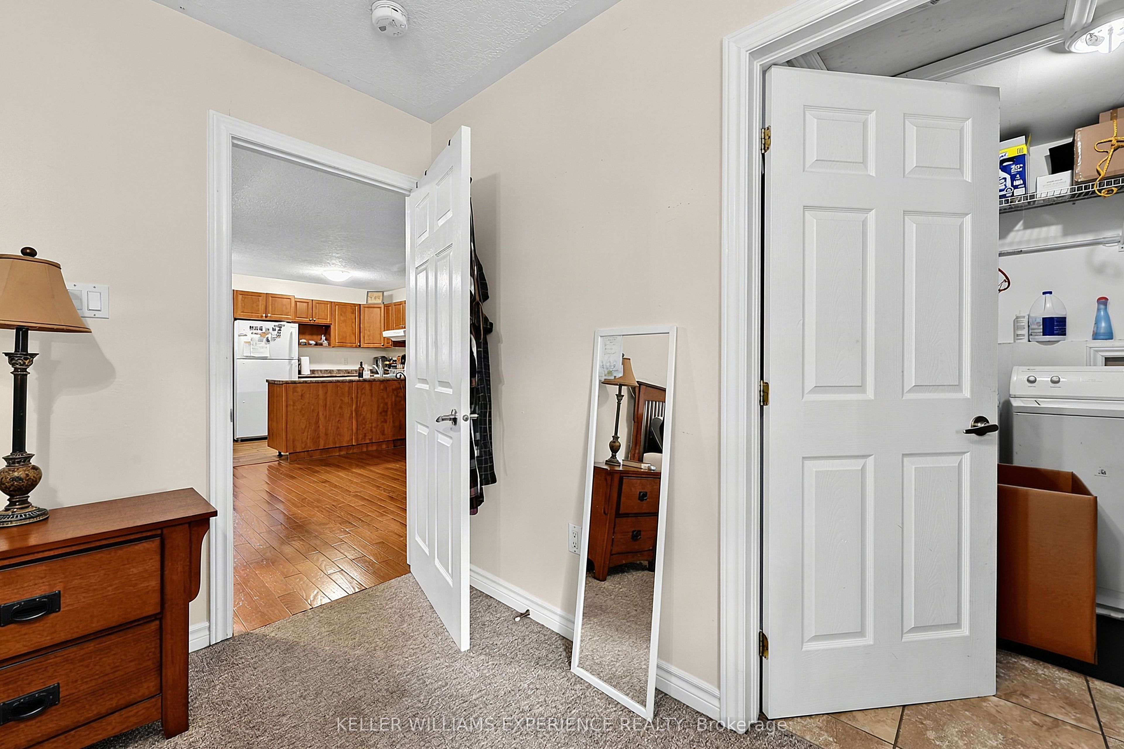 19 Centre Street Property Photo 27
