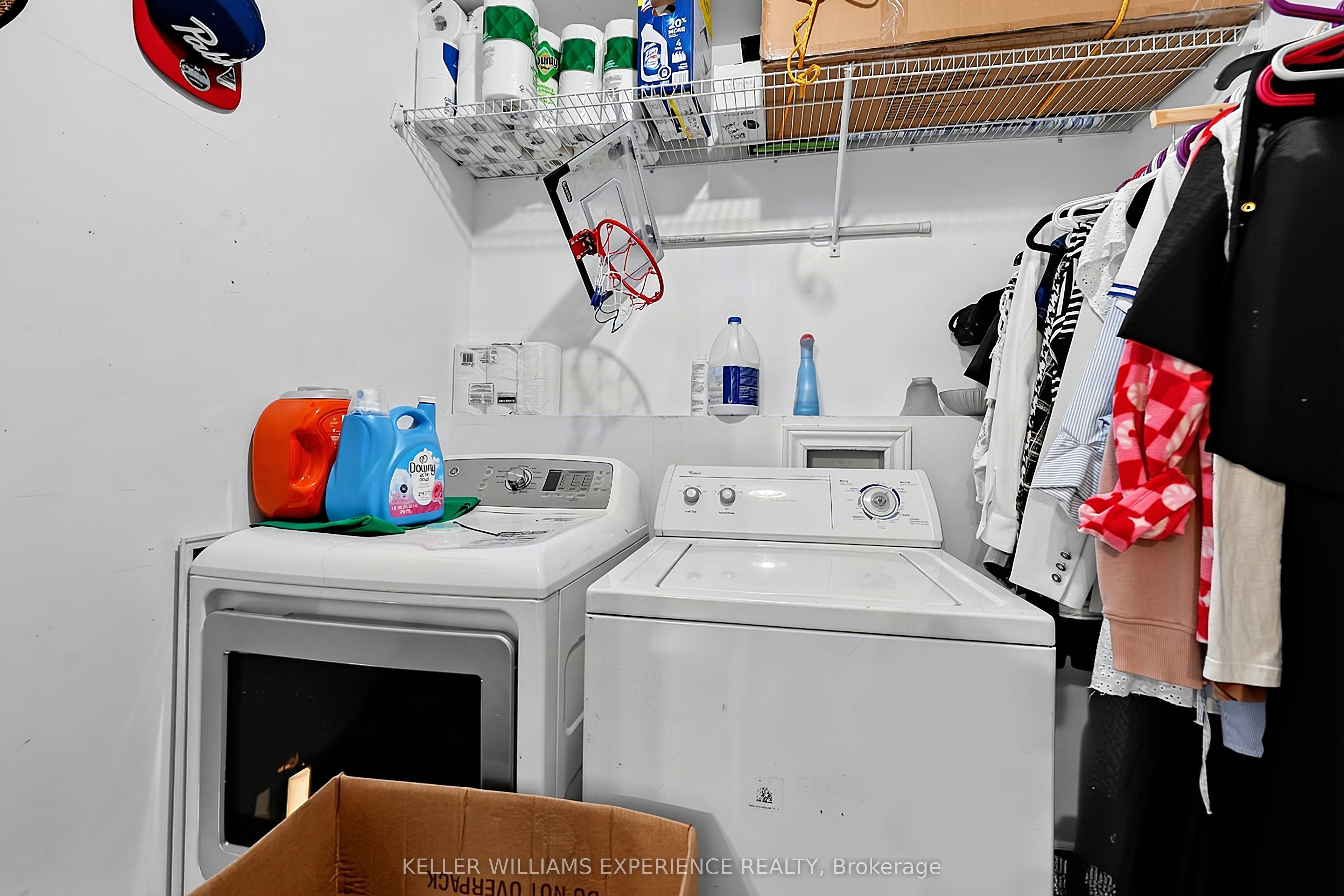 19 Centre Street Property Photo 28