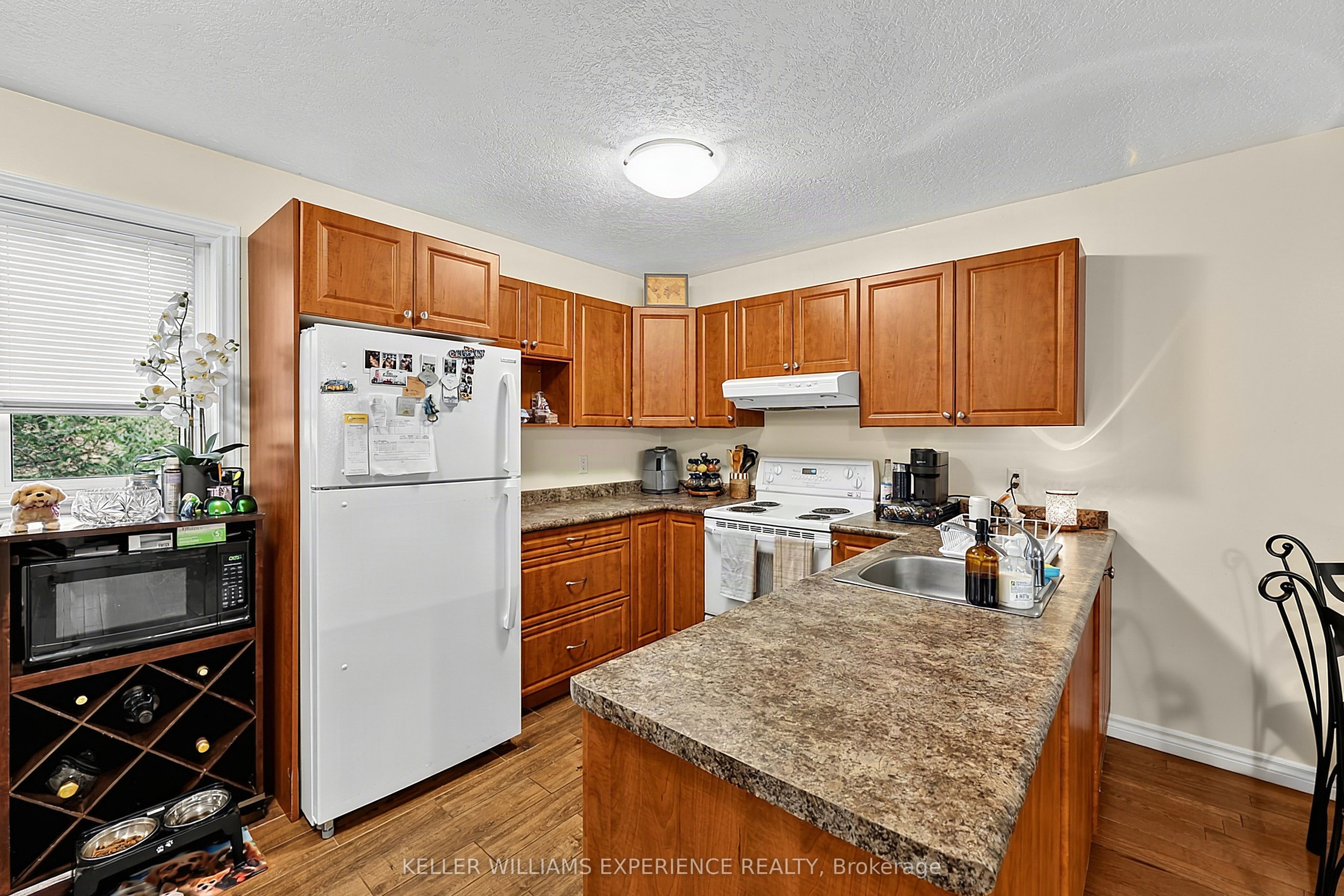 19 Centre Street Property Photo 30