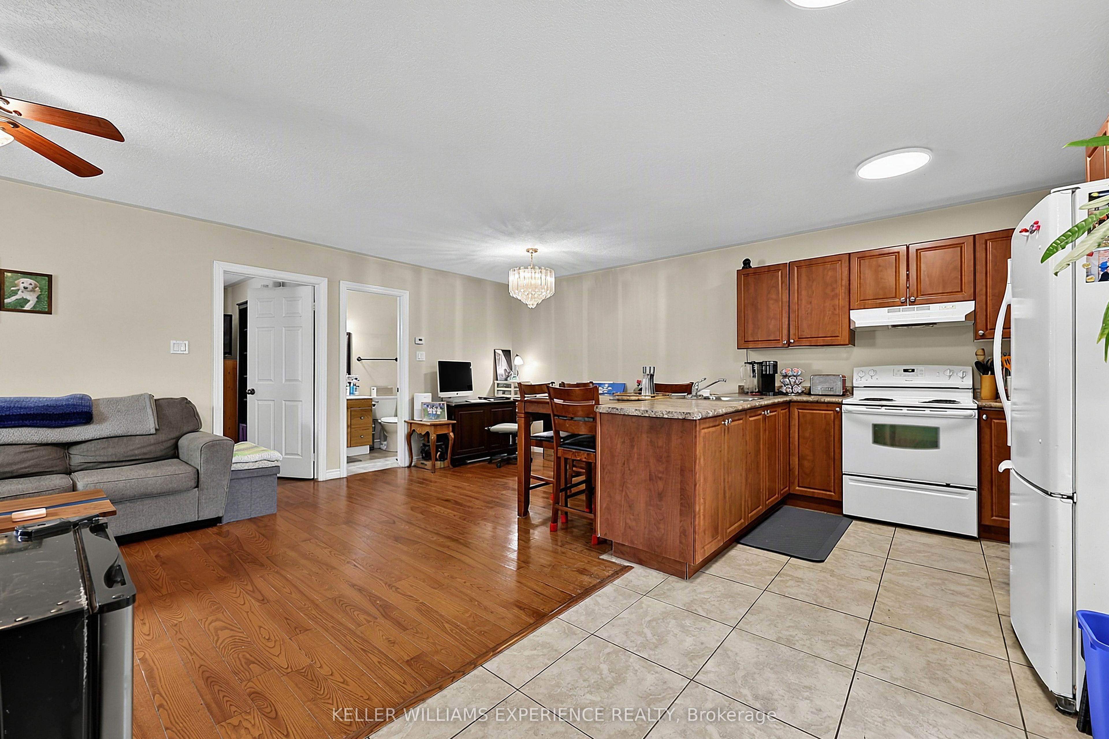 19 Centre Street Property Photo 31