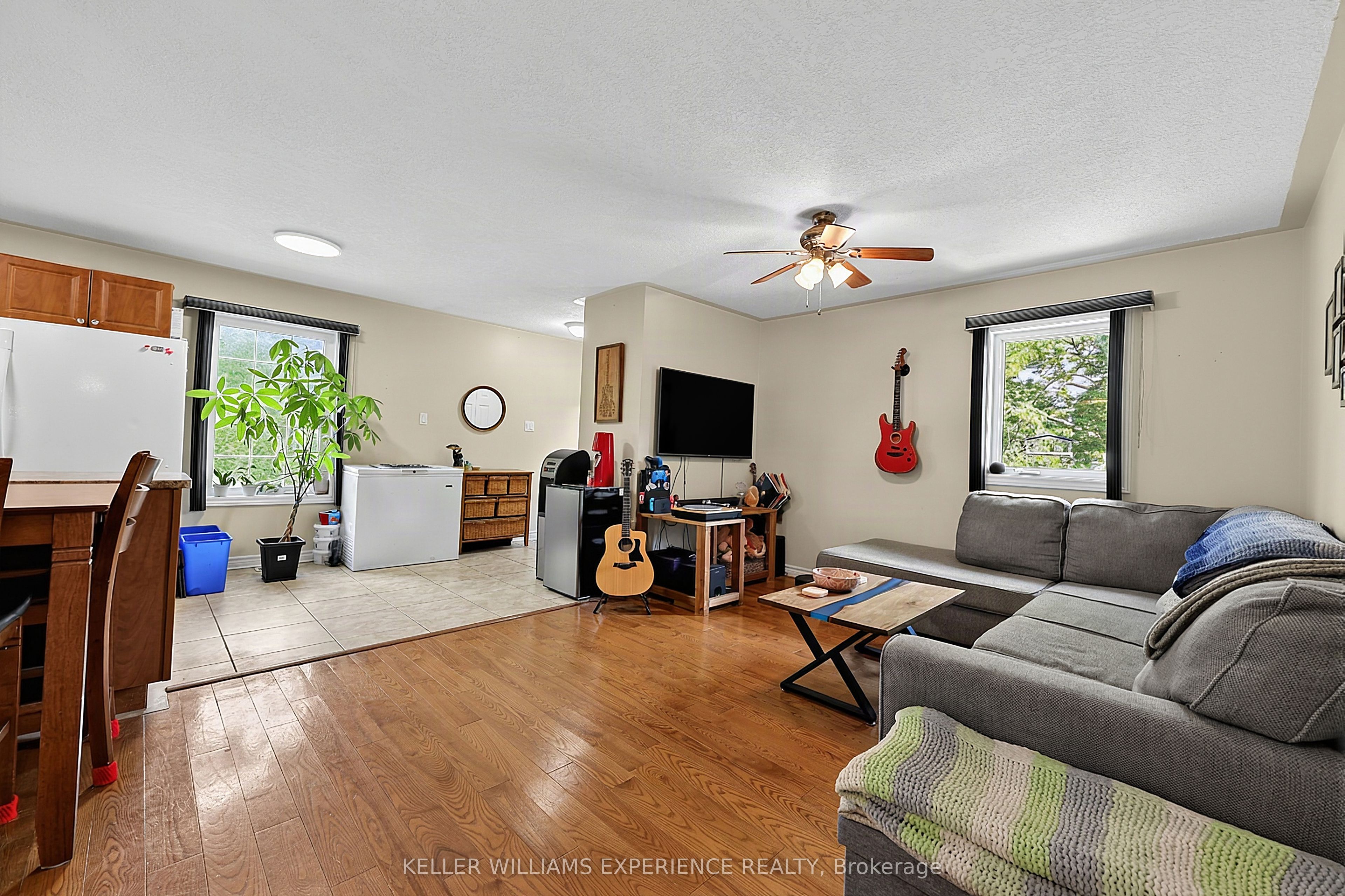 19 Centre Street Property Photo 36