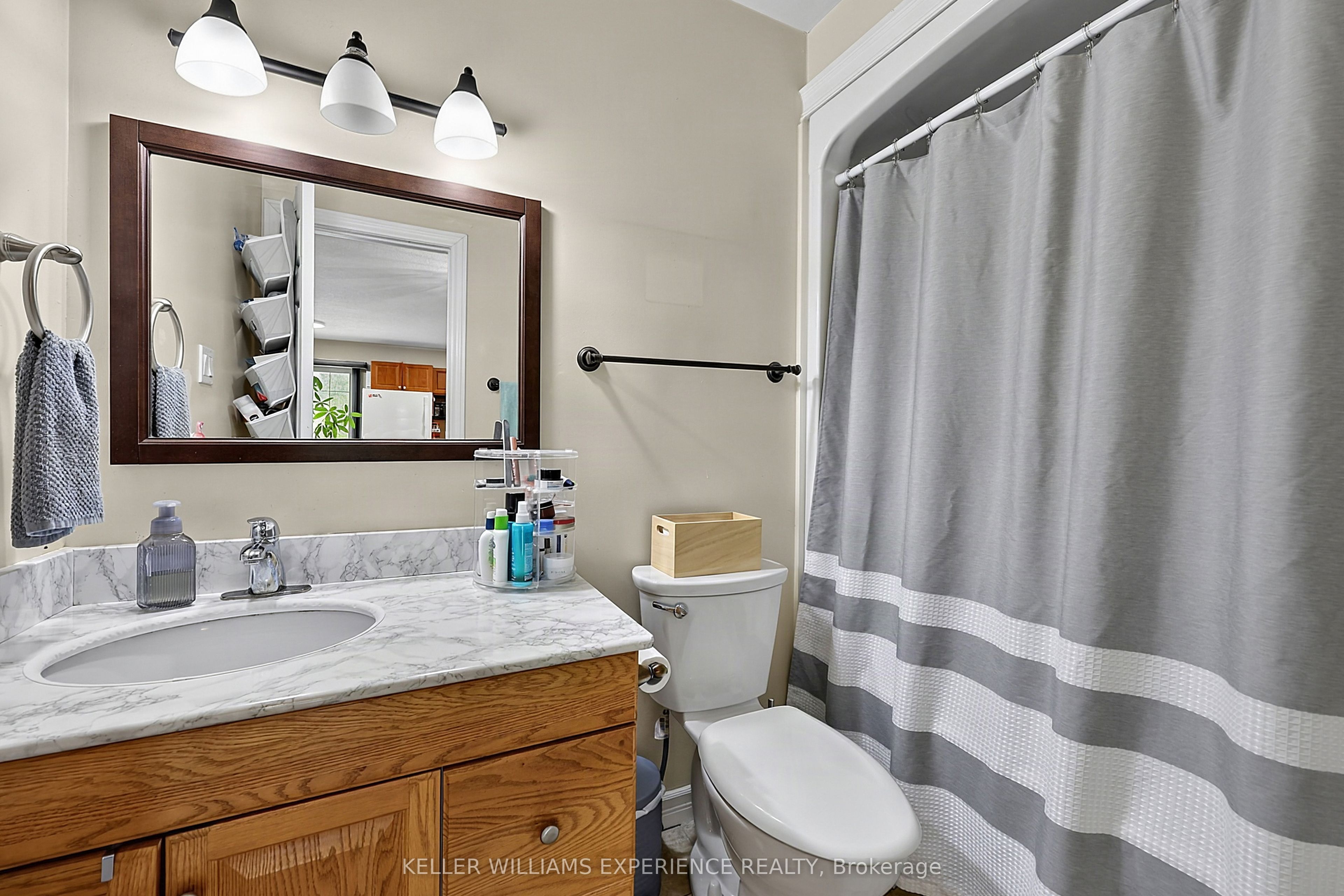 19 Centre Street Property Photo 39