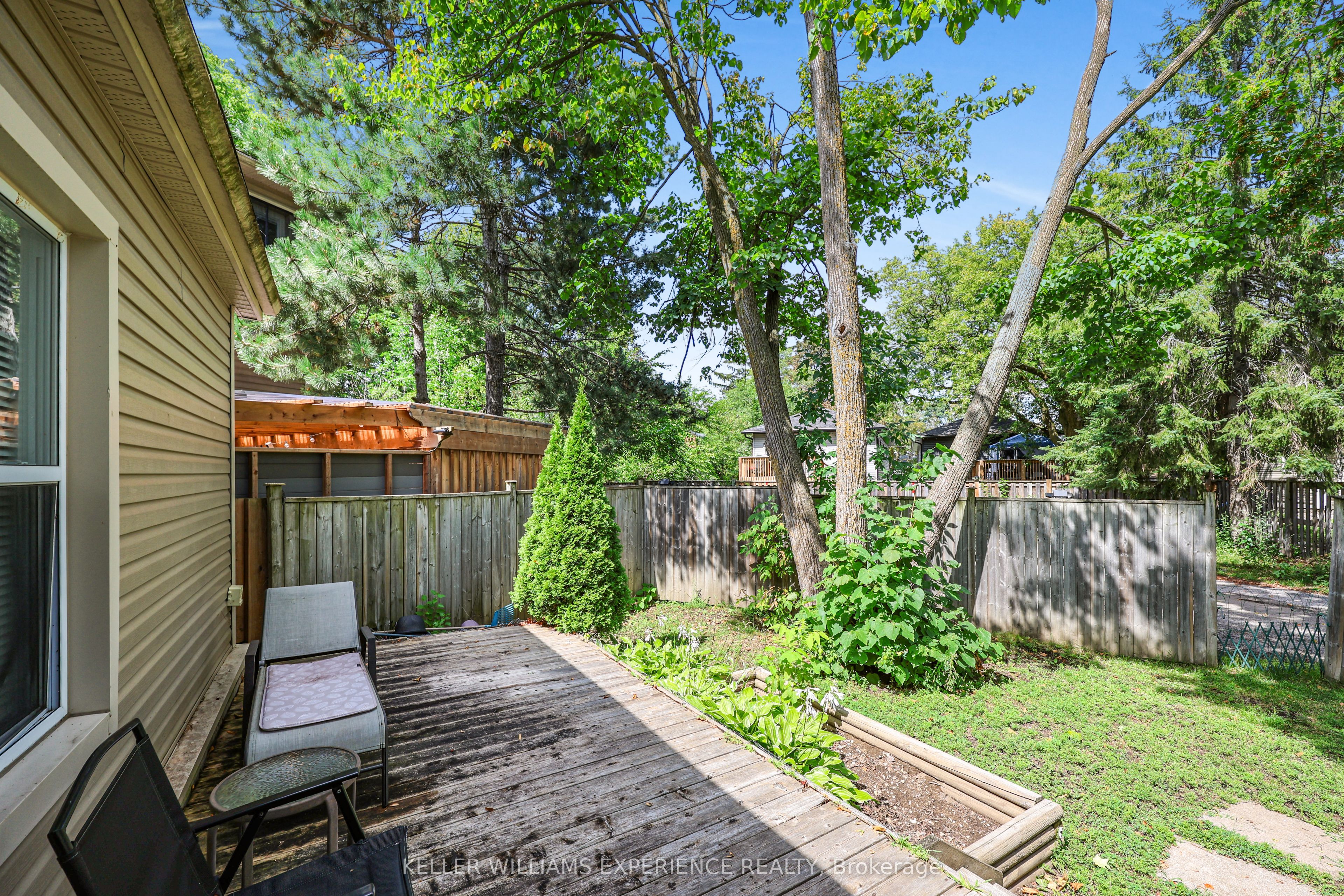 19 Centre Street Property Photo 48