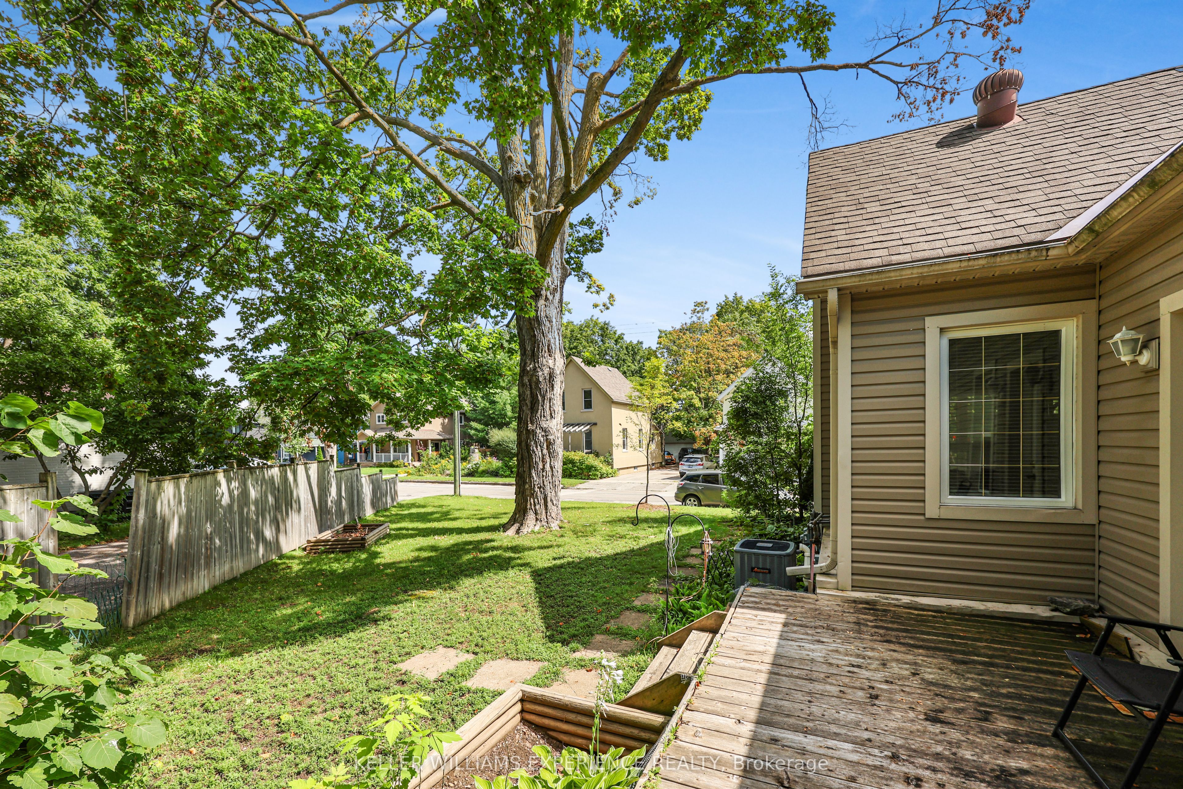 19 Centre Street Property Photo 49