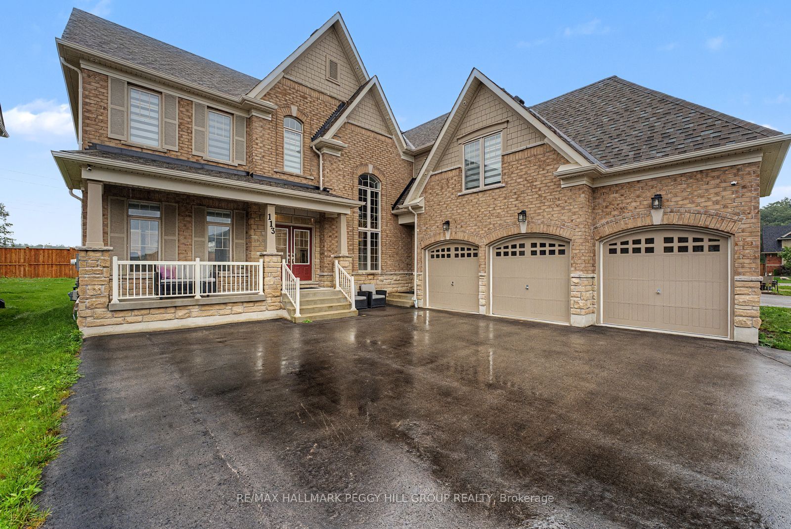 113 Rugman Crescent