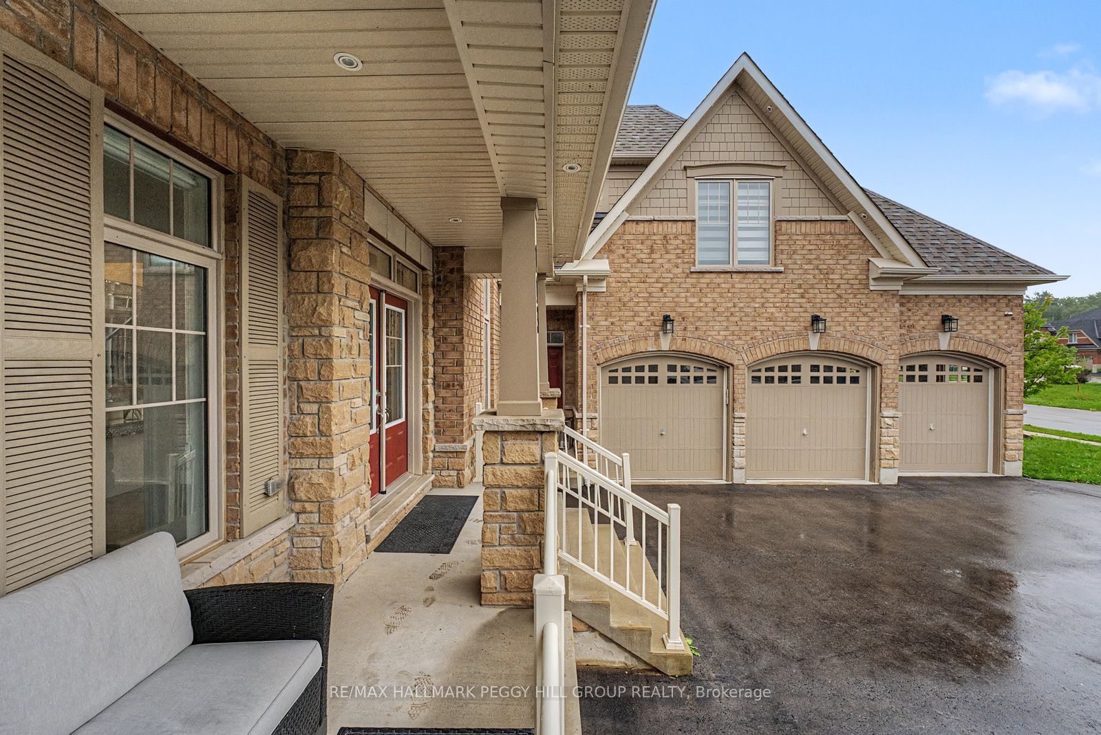 113 Rugman Crescent Property Photo 2