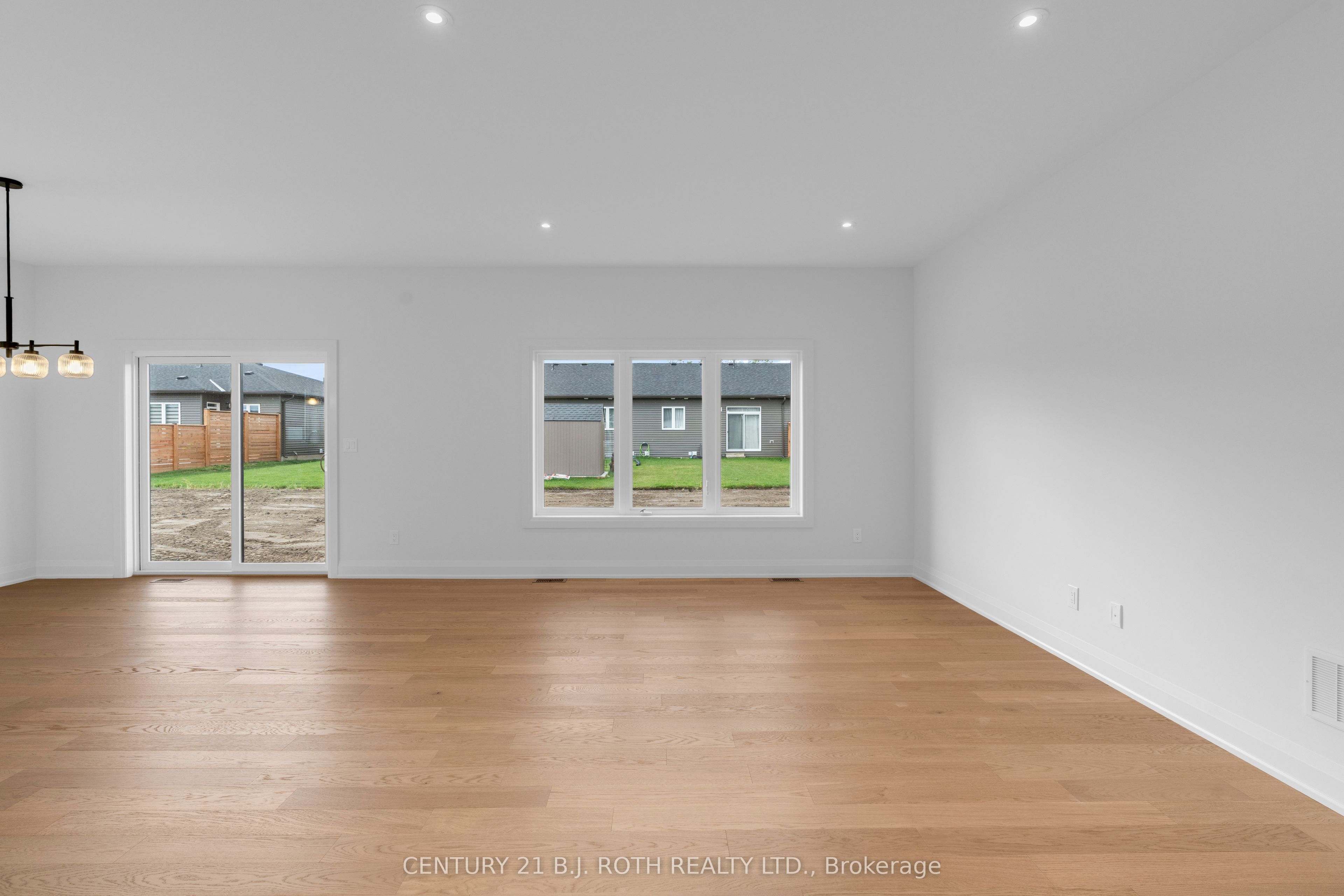 29 Harold Avenue Property Photo 18