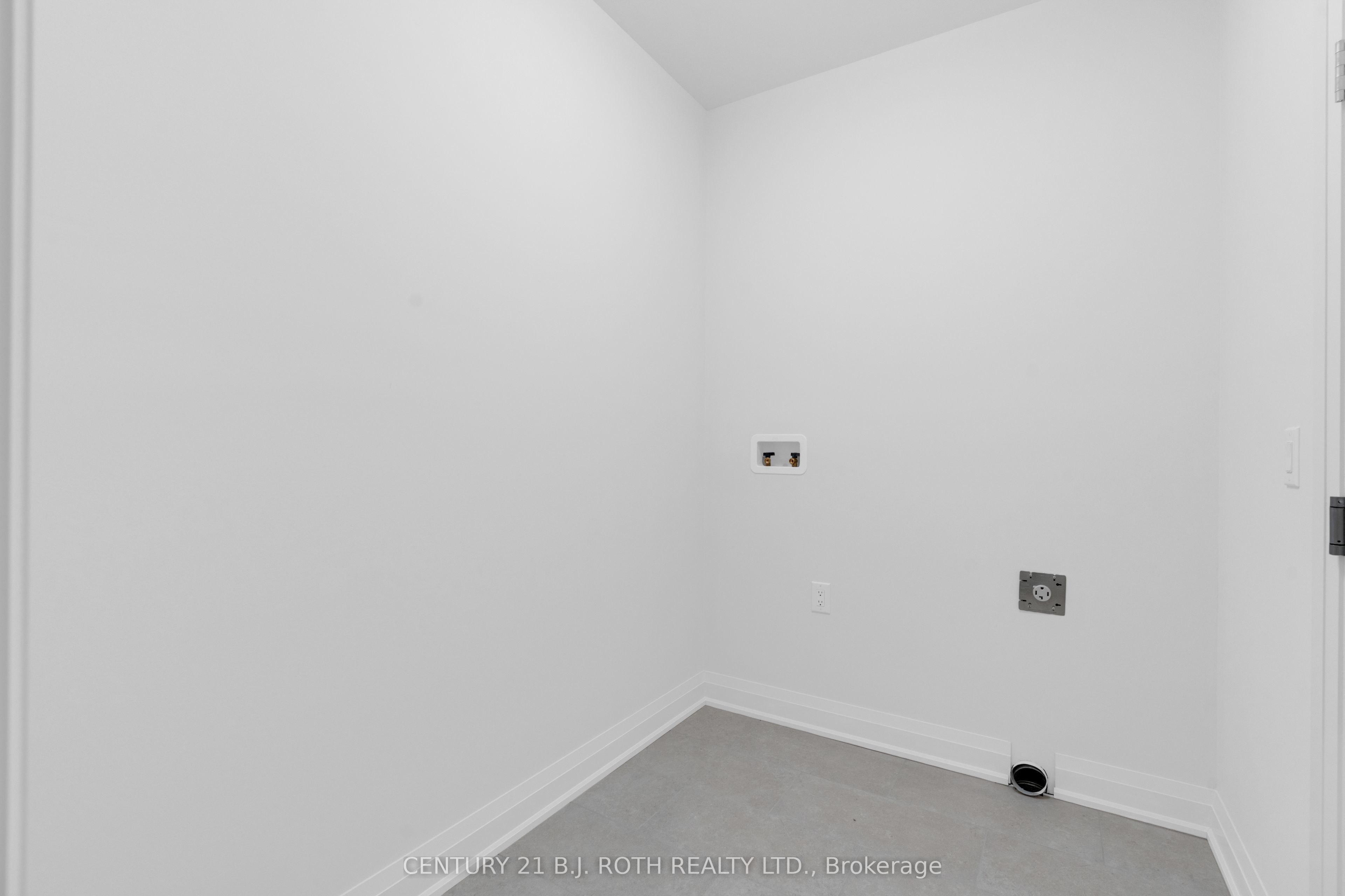 29 Harold Avenue Property Photo 27