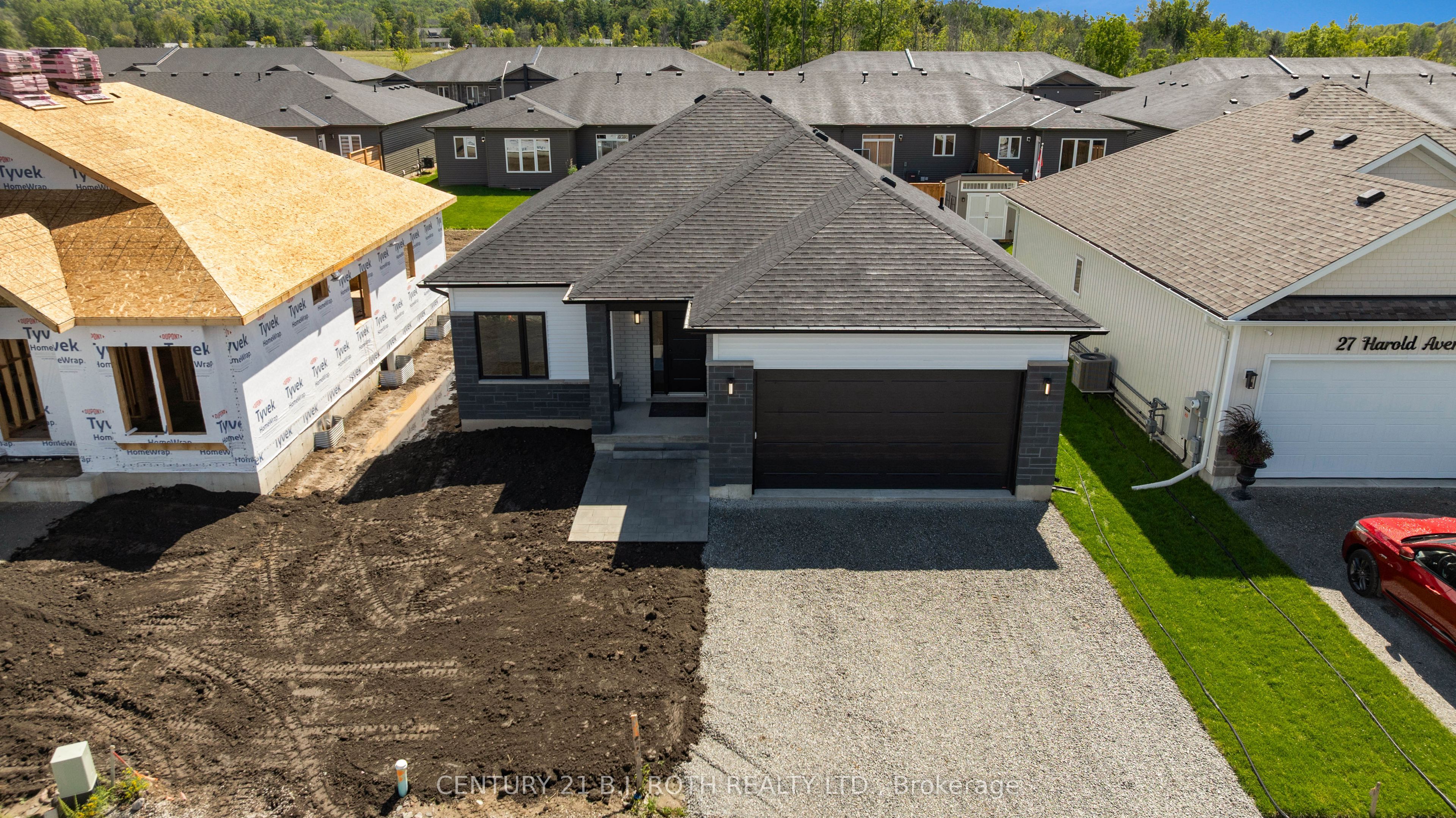 29 Harold Avenue Property Photo 37