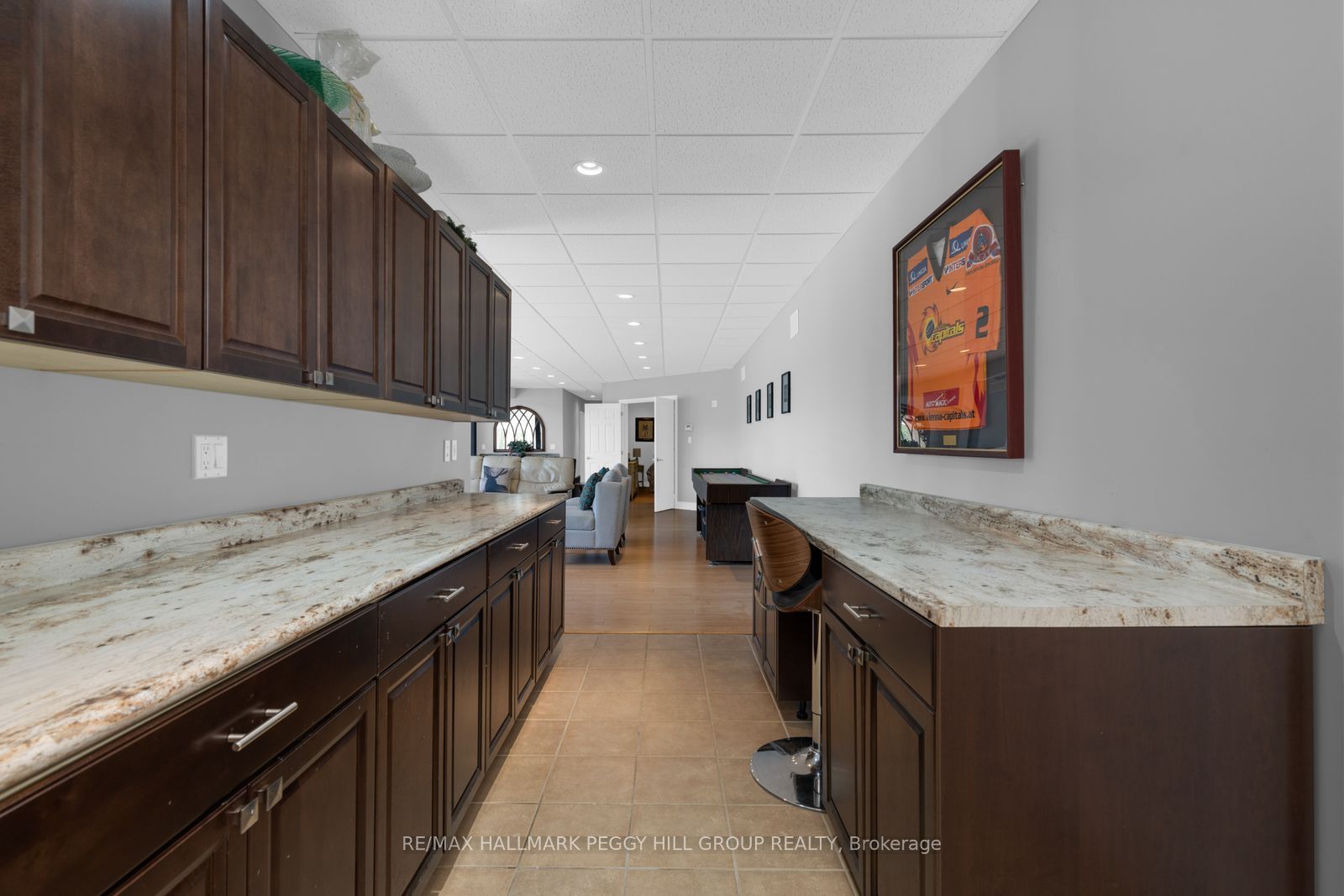 1372 Division Road E Property Photo 16