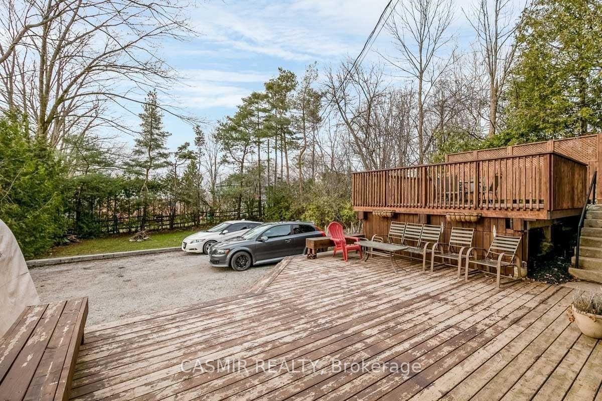 134 North Street W Property Photo 21