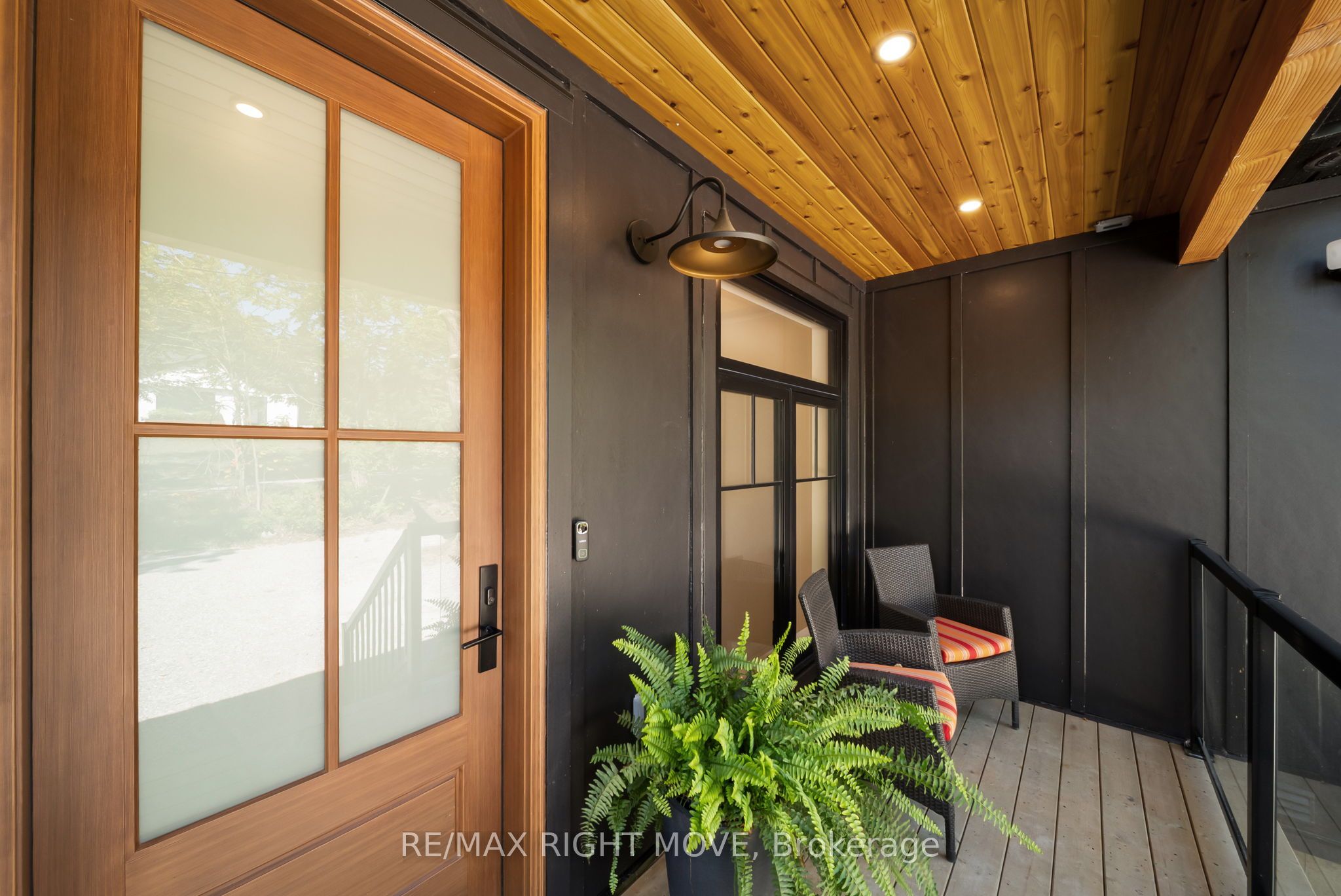 1290 A Line 15 N Property Photo 3