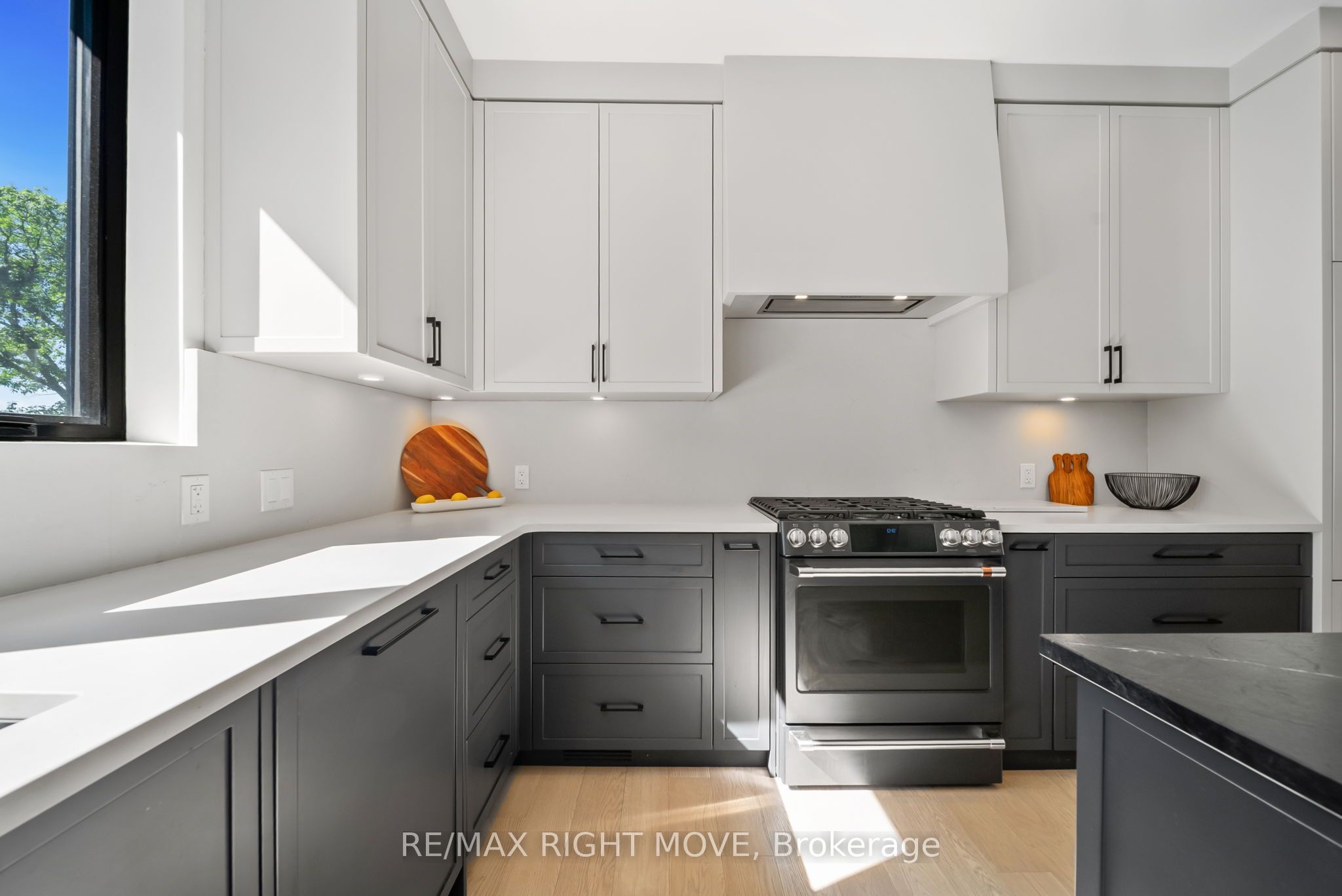 1290 A Line 15 N Property Photo 10