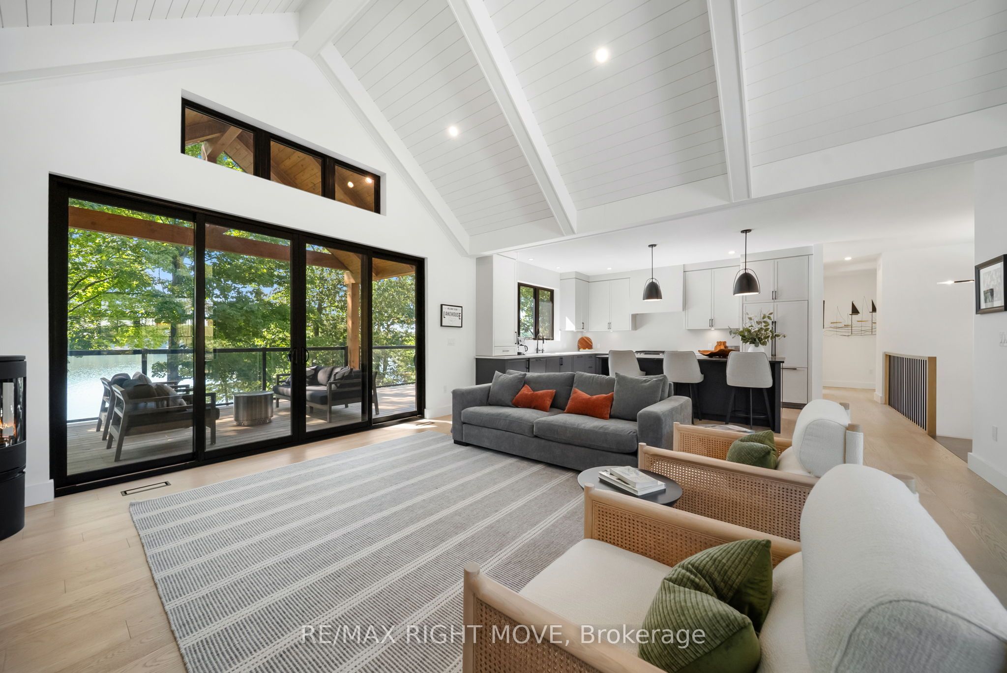 1290 A Line 15 N Property Photo 16