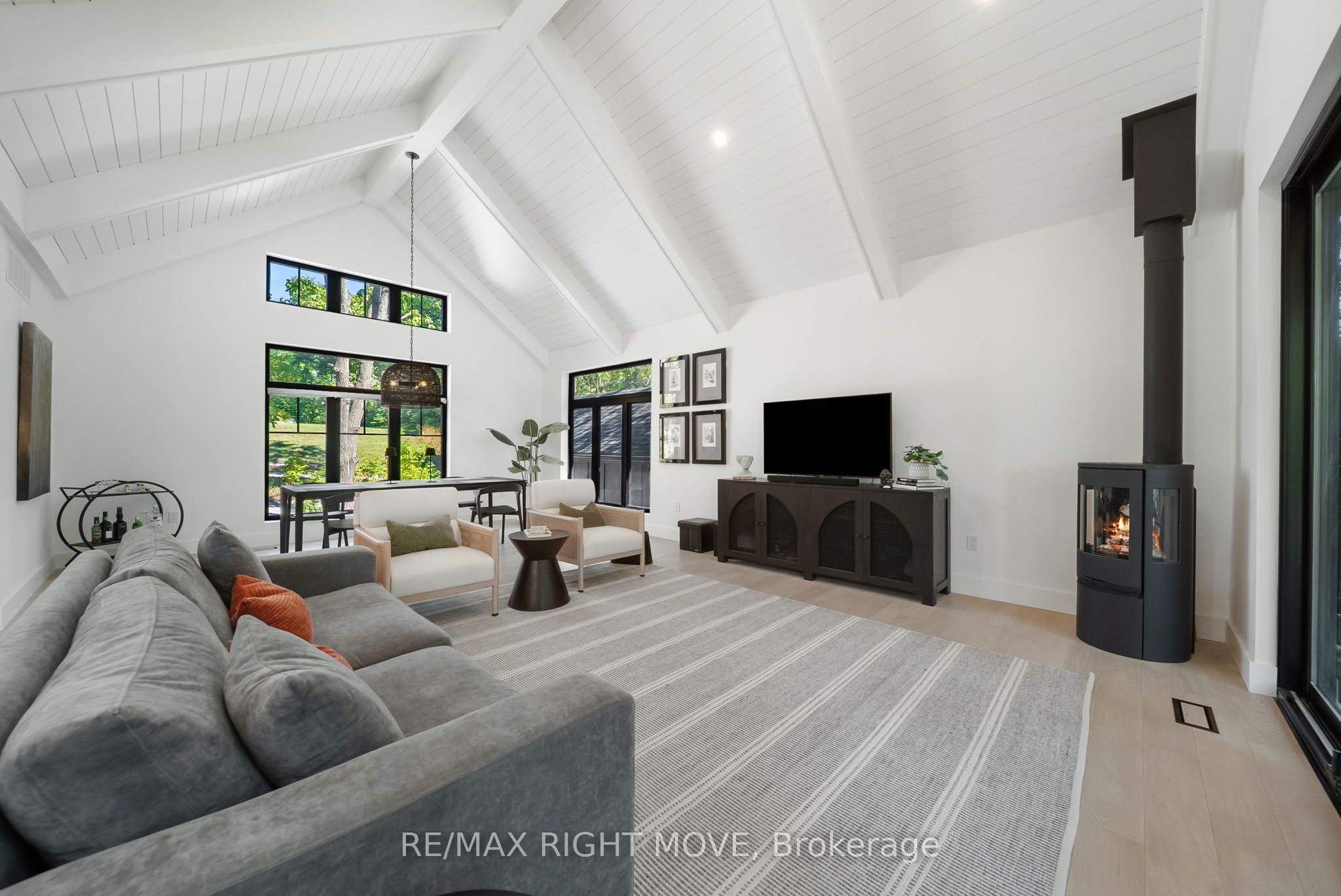 1290 A Line 15 N Property Photo 17