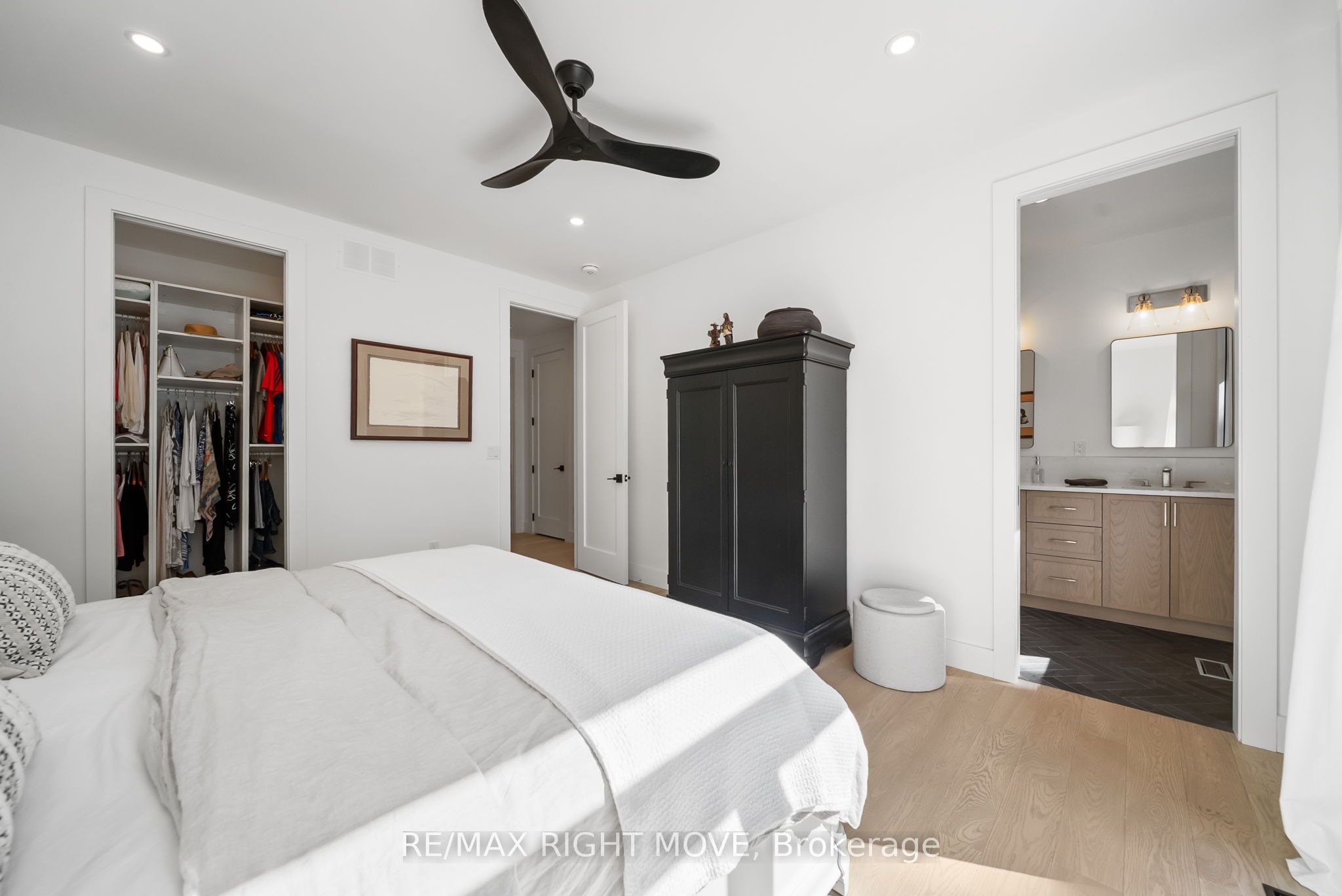 1290 A Line 15 N Property Photo 24