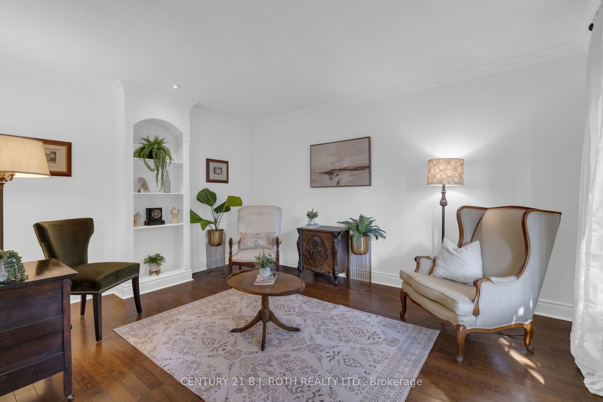 63 Oren Boulevard Property Photo 6