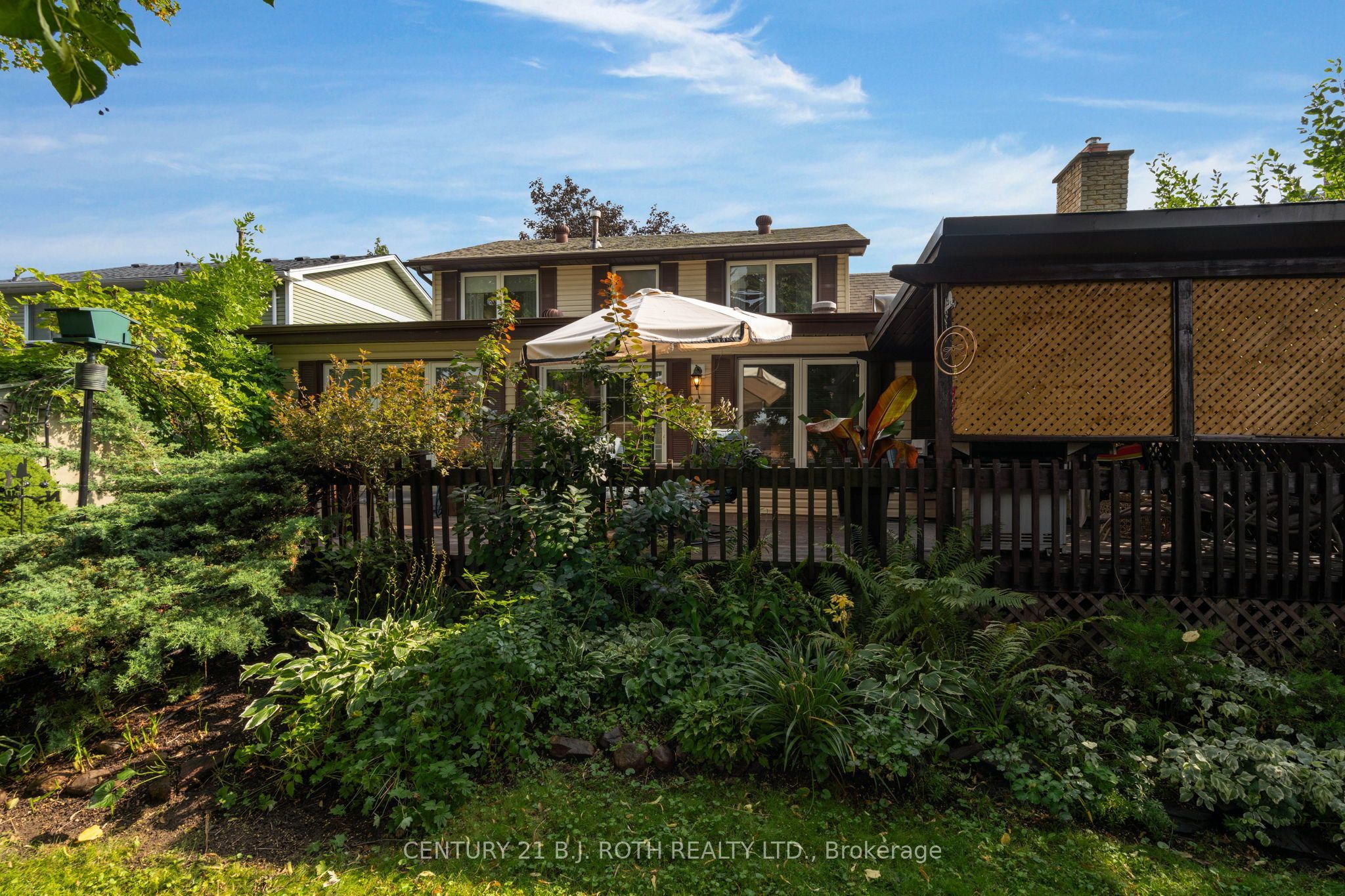 63 Oren Boulevard Property Photo 38