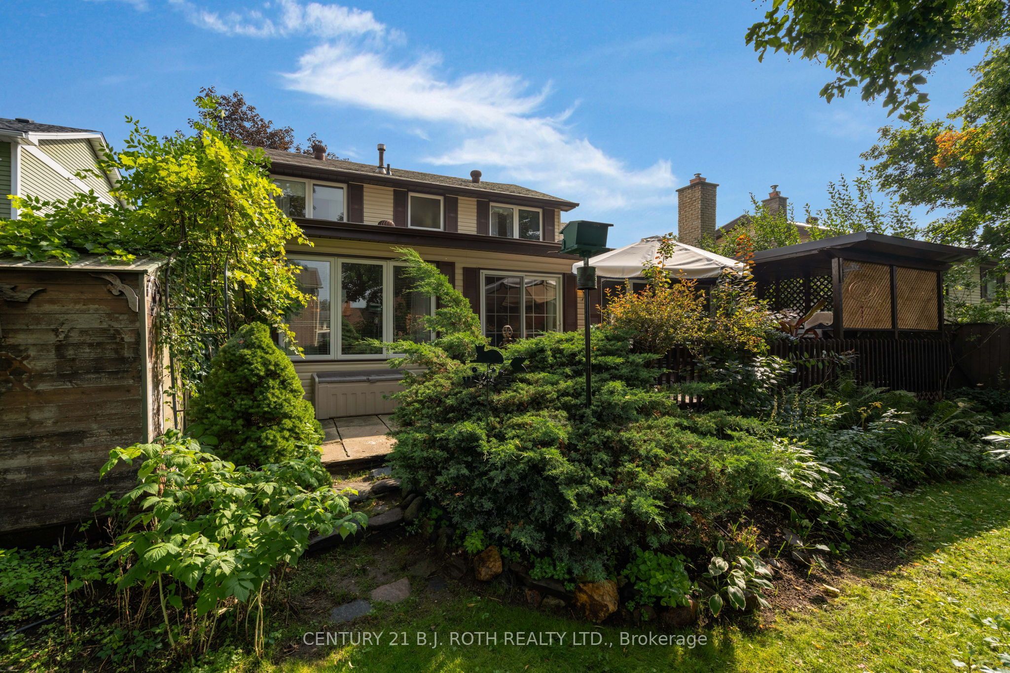 63 Oren Boulevard Property Photo 39