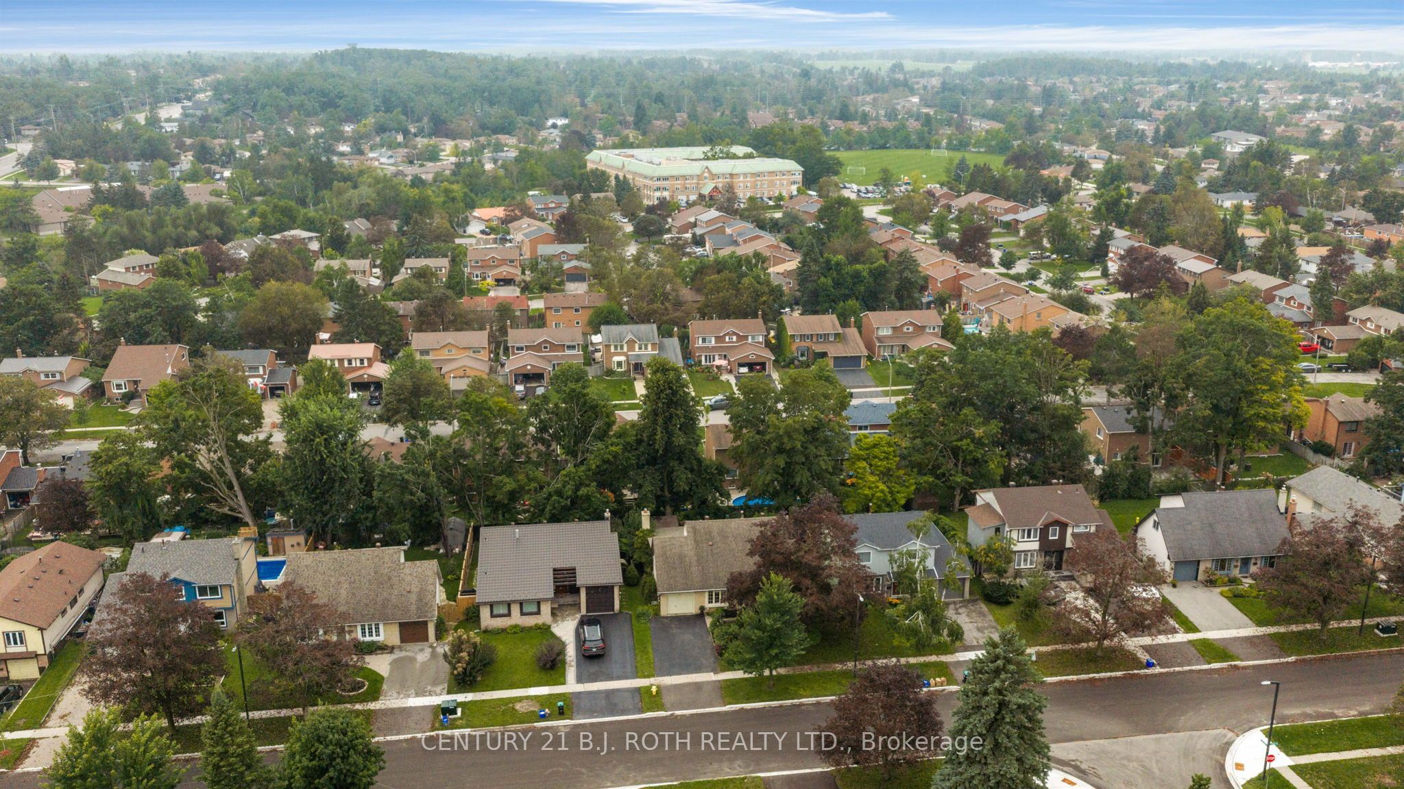 63 Oren Boulevard Property Photo 44