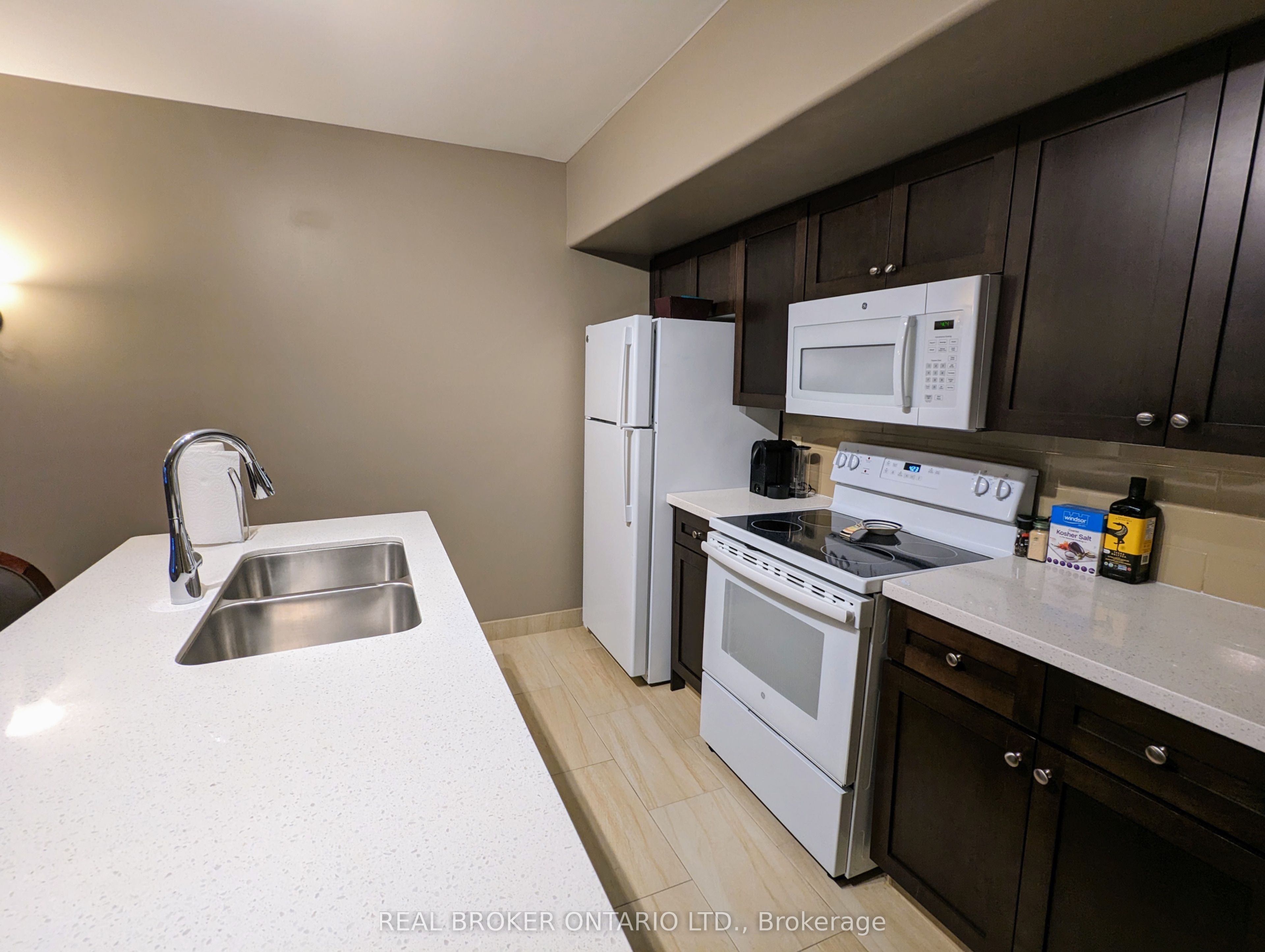 90 Highland Drive Property Photo 4