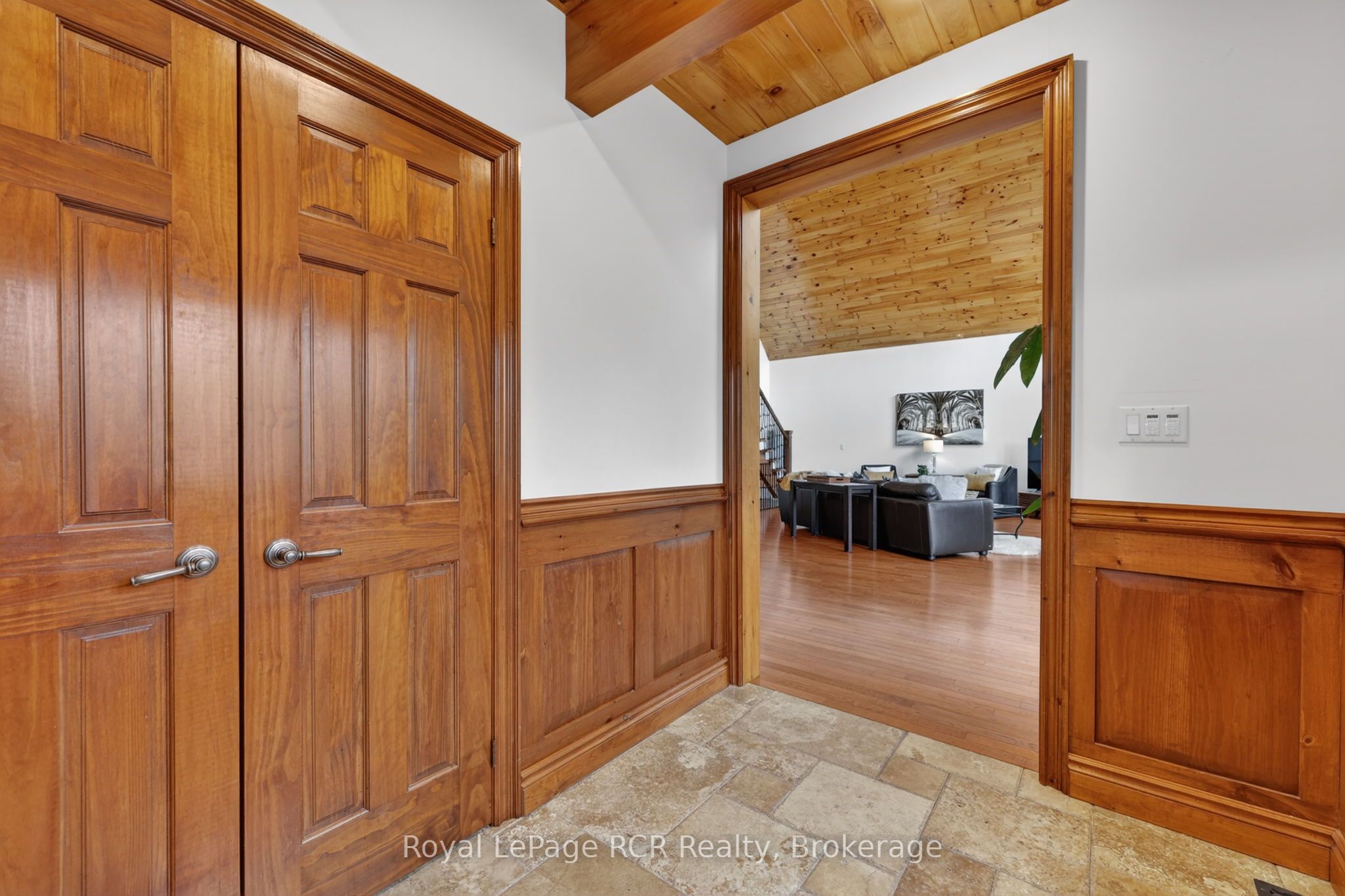 53 Broadview Street Property Photo 5