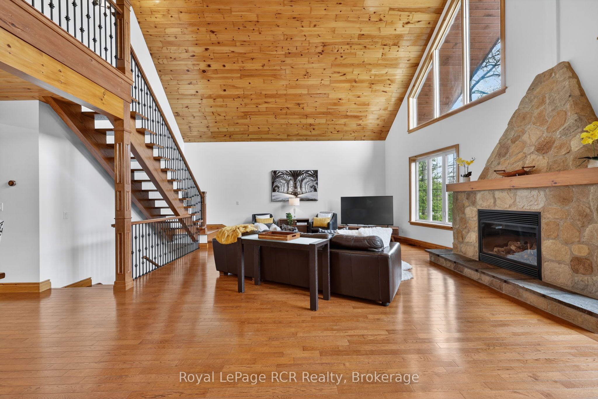 53 Broadview Street Property Photo 7