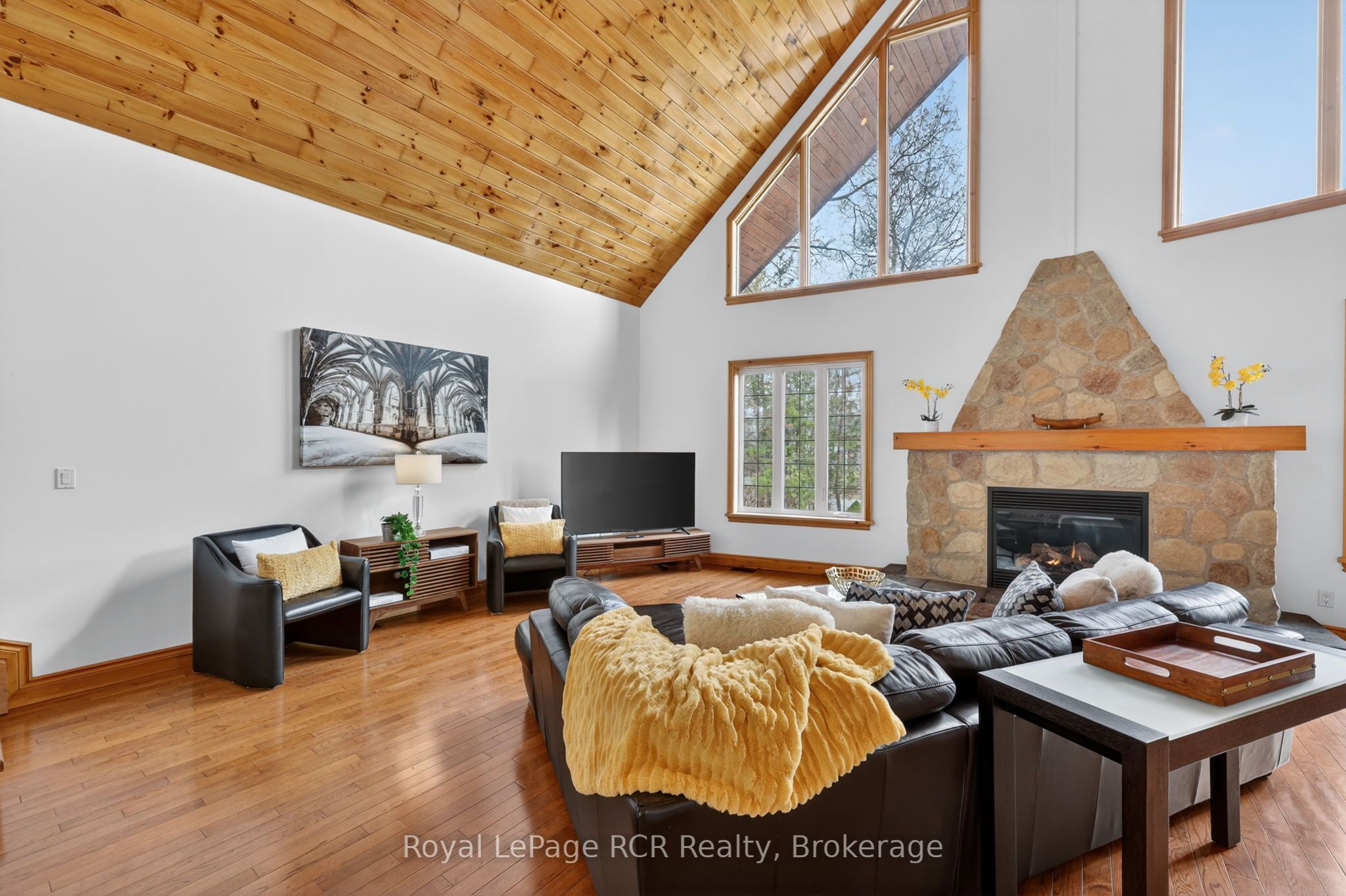 53 Broadview Street Property Photo 9