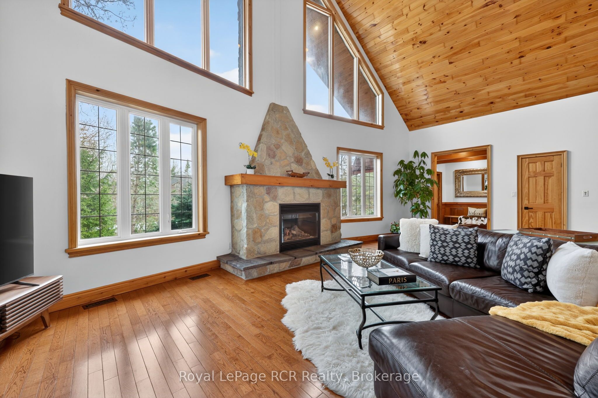 53 Broadview Street Property Photo 10