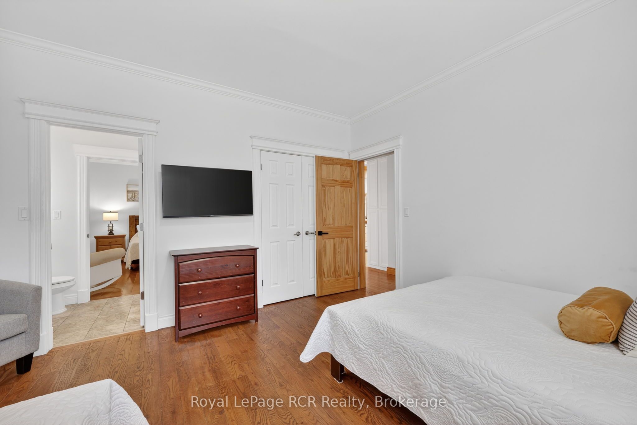 53 Broadview Street Property Photo 25