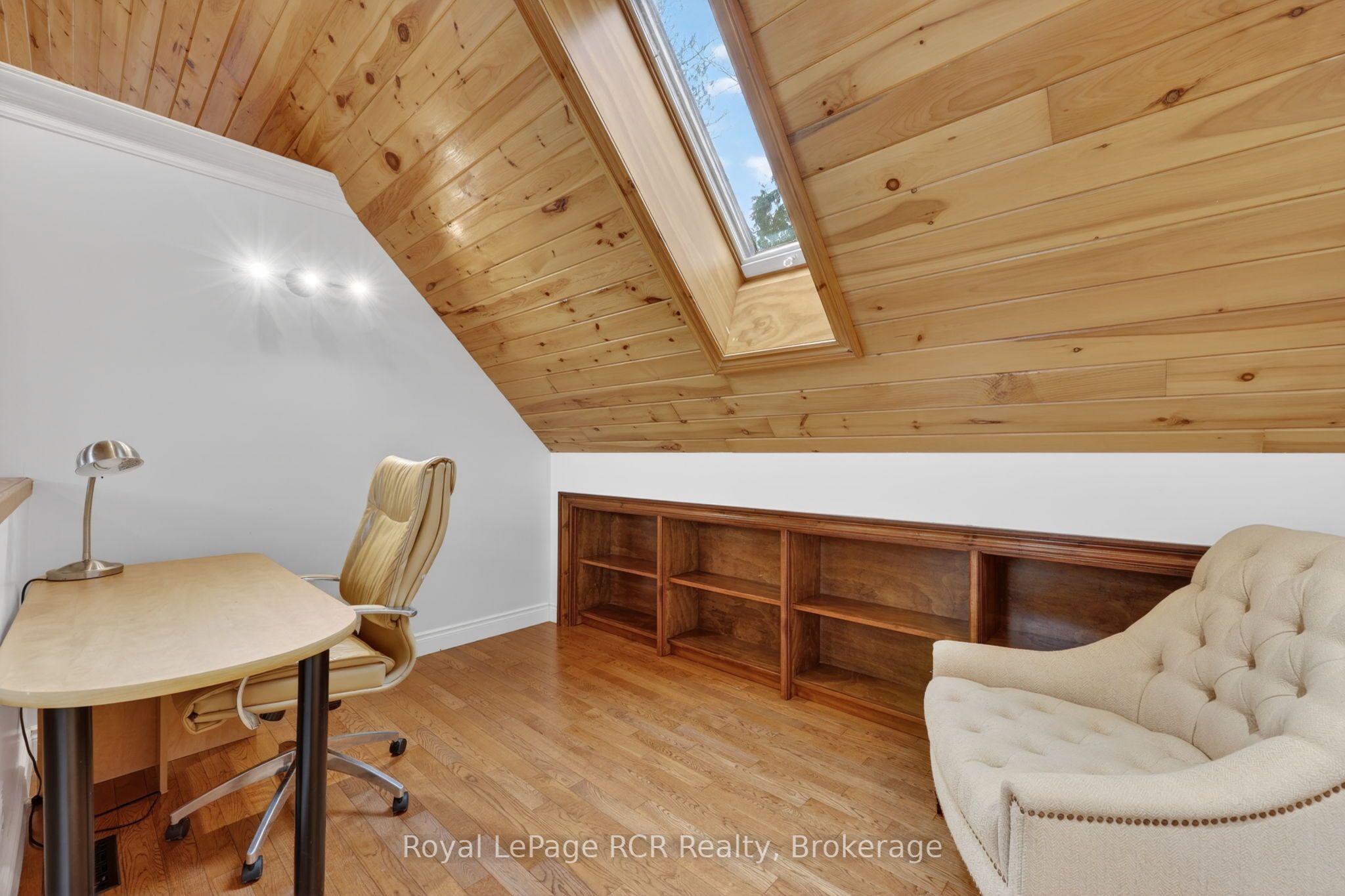 53 Broadview Street Property Photo 33