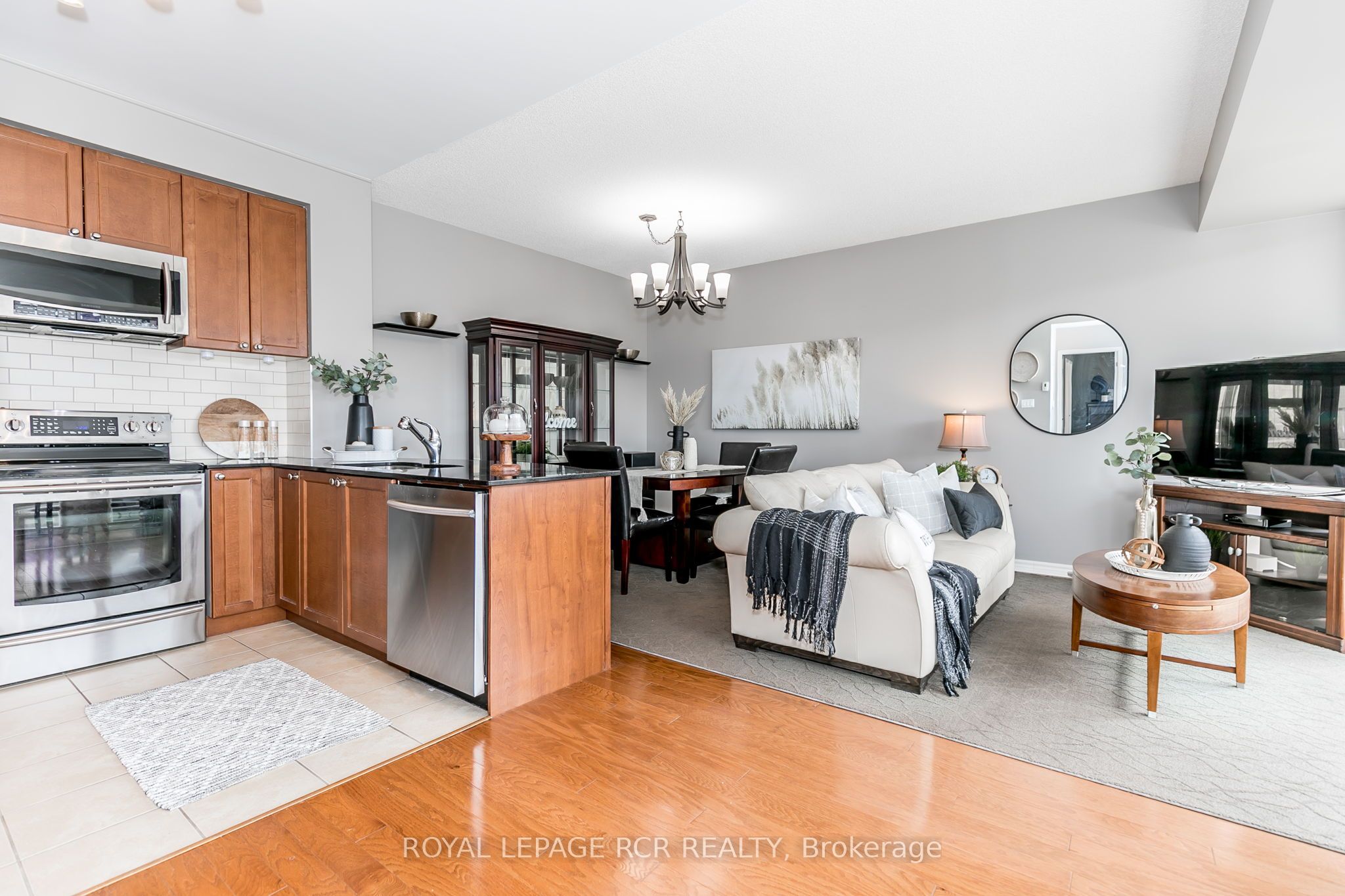 699 Aberdeen Boulevard 608 Property Photo 14