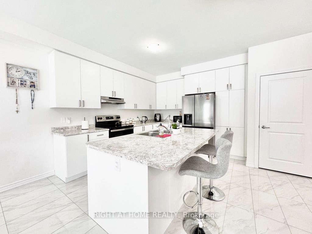 79 Calypso Avenue Property Photo 2