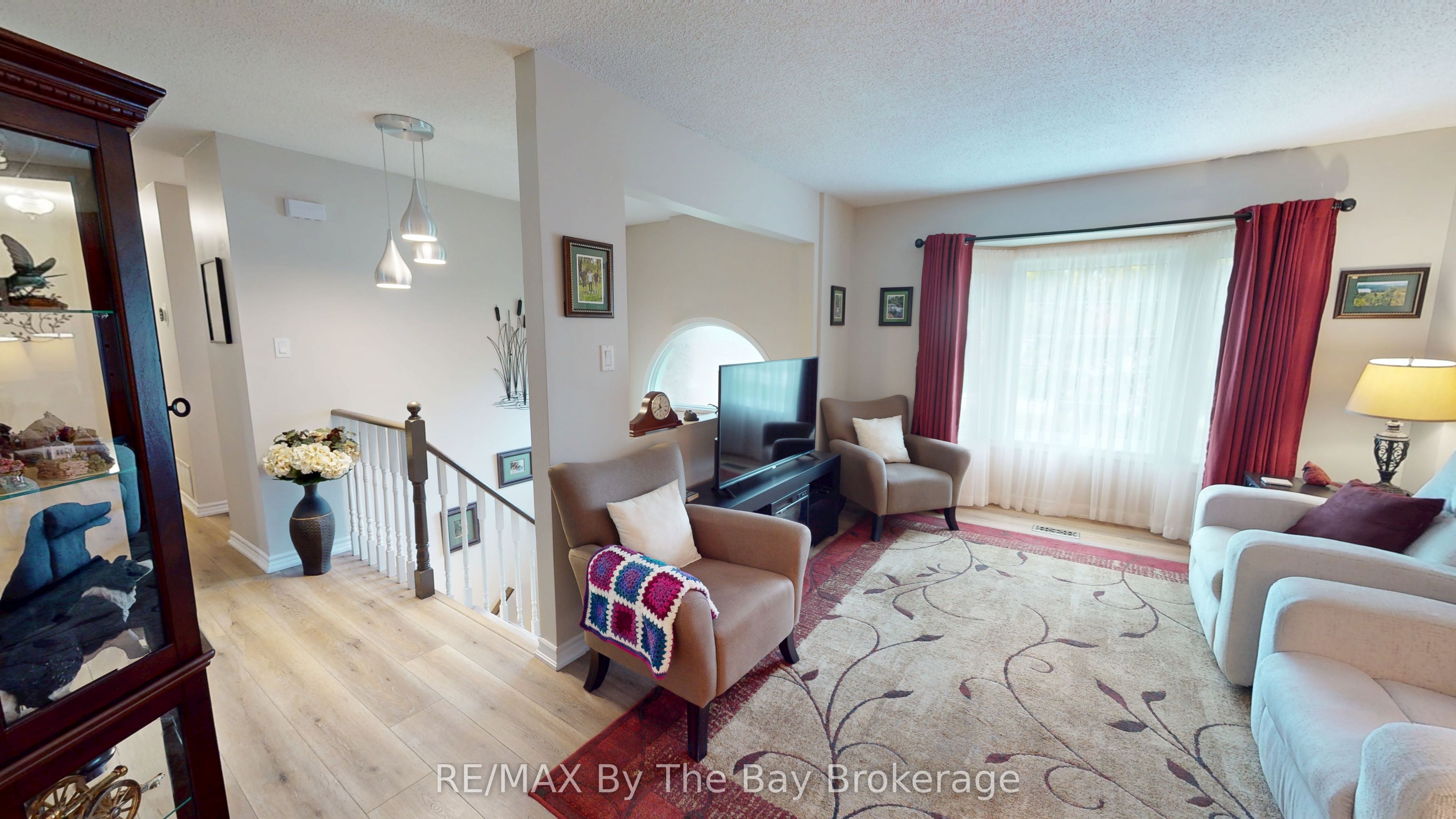 49 Royal Beech Drive Property Photo 15