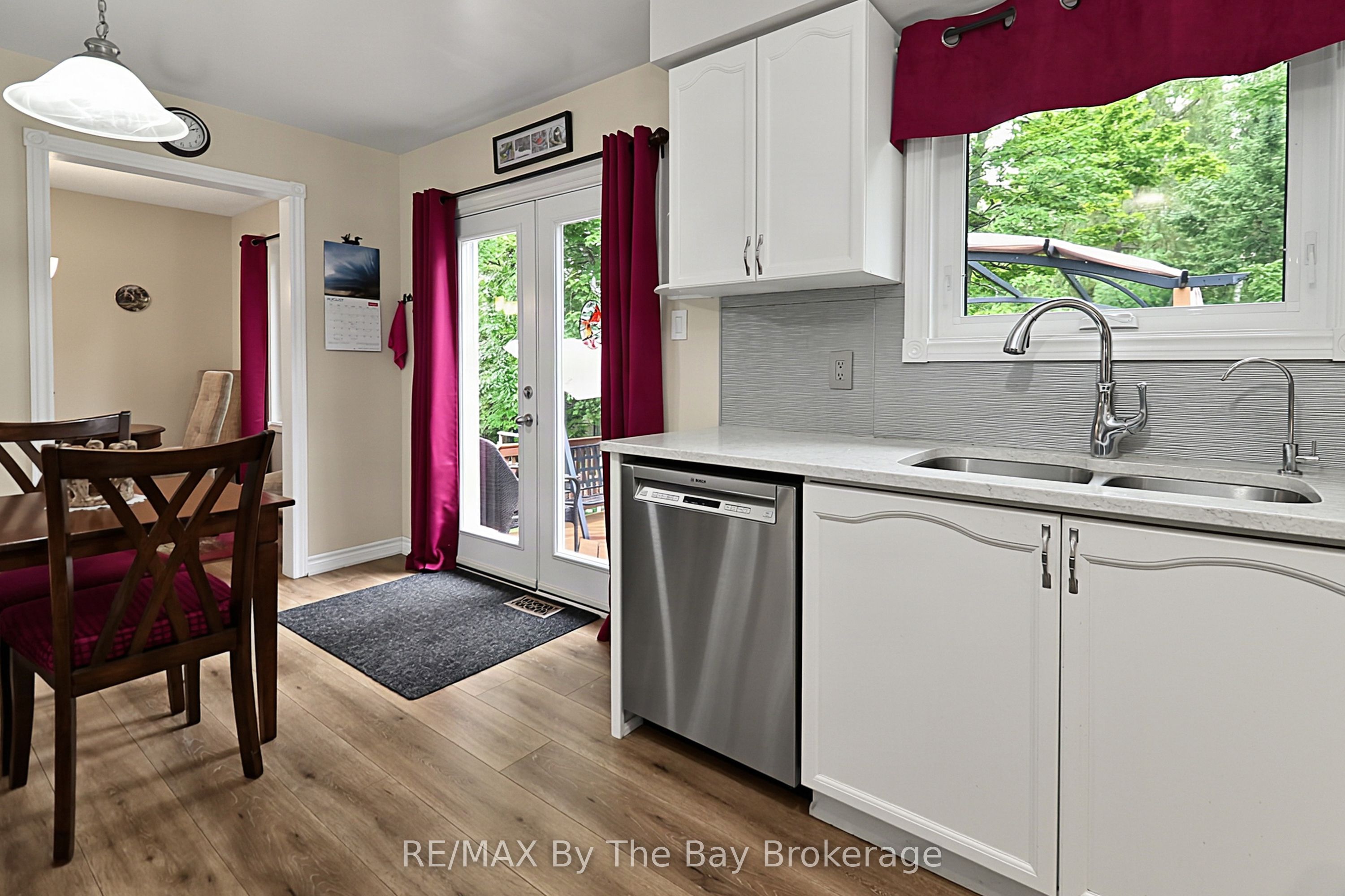49 Royal Beech Drive Property Photo 23