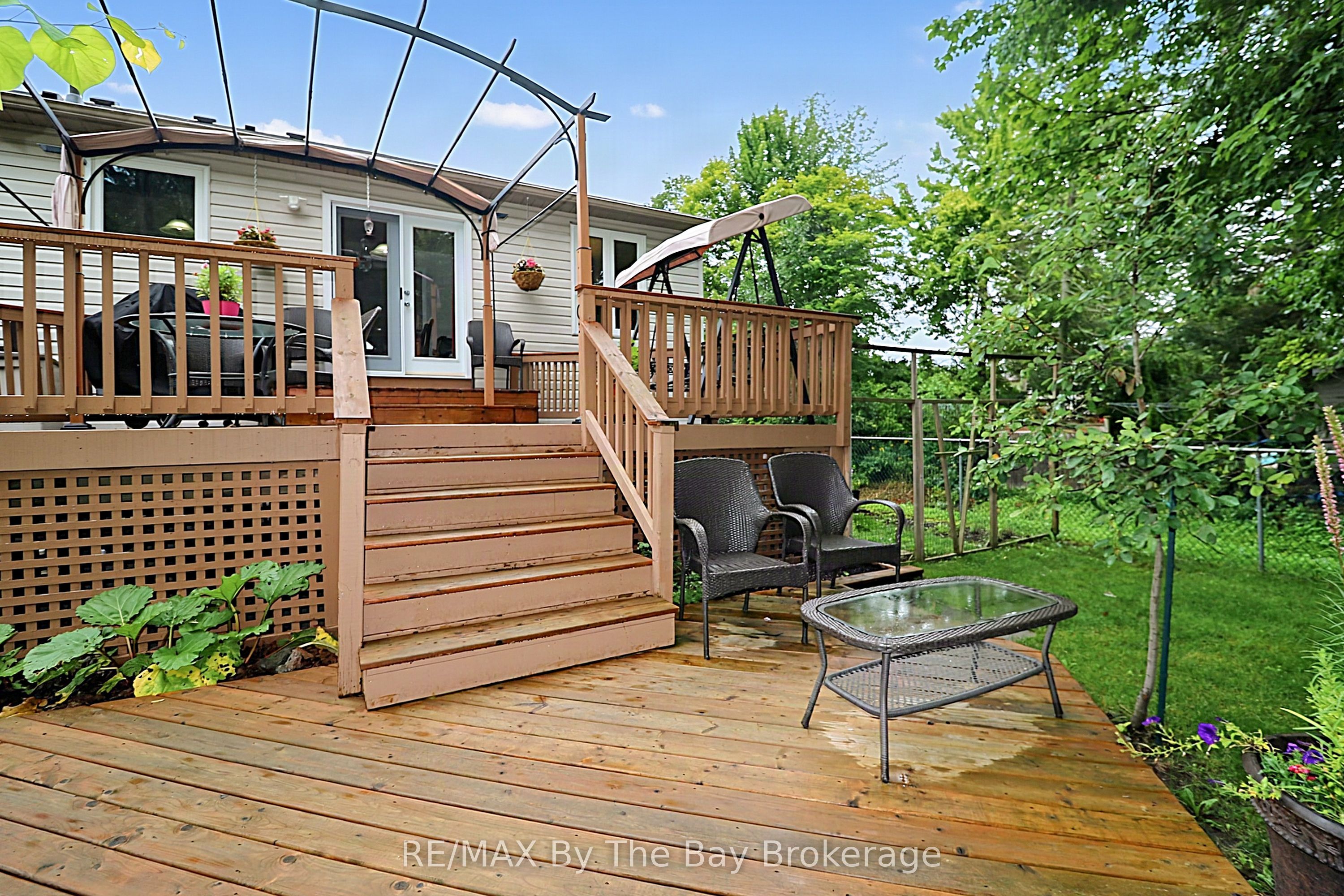 49 Royal Beech Drive Property Photo 27
