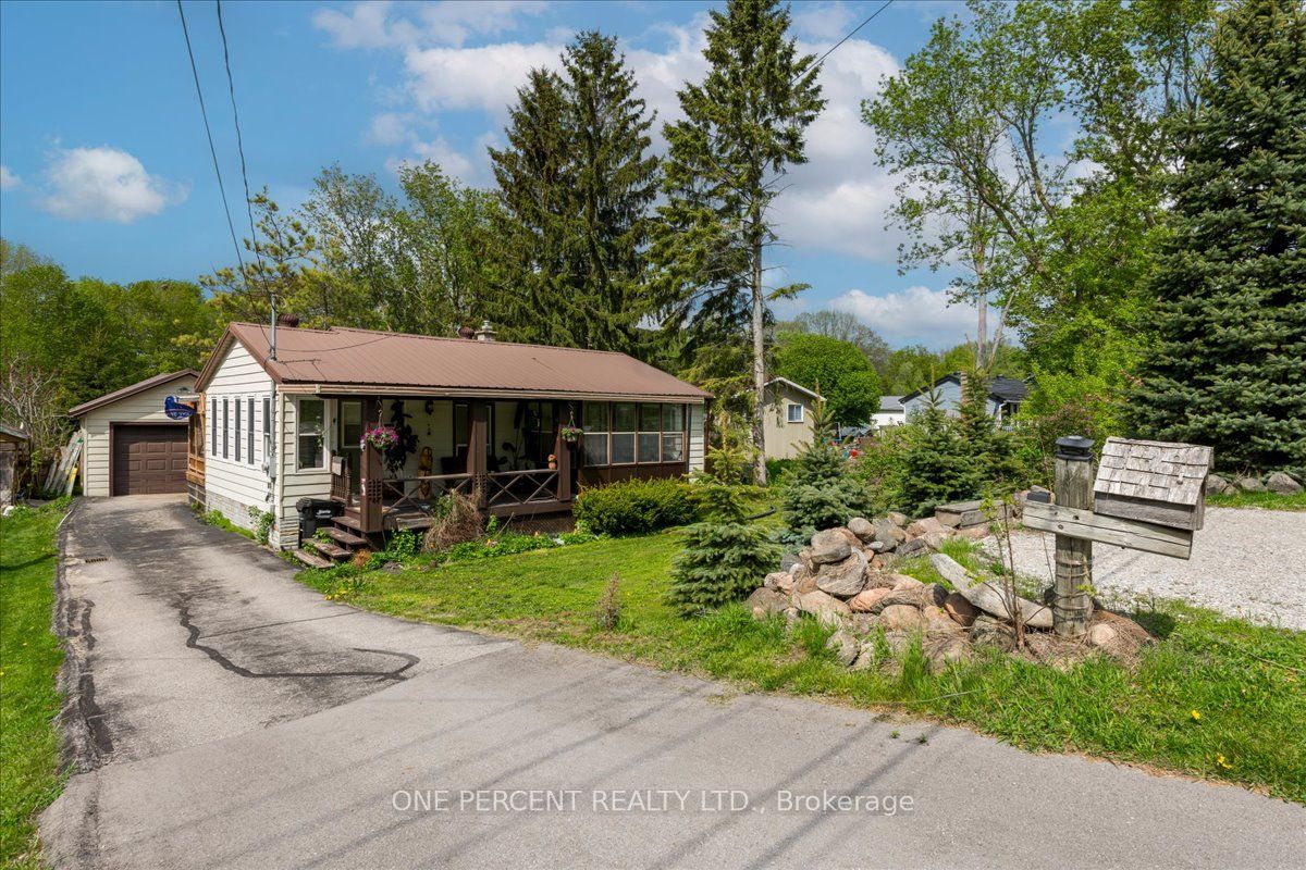 224 Foster Drive Property Photo 1