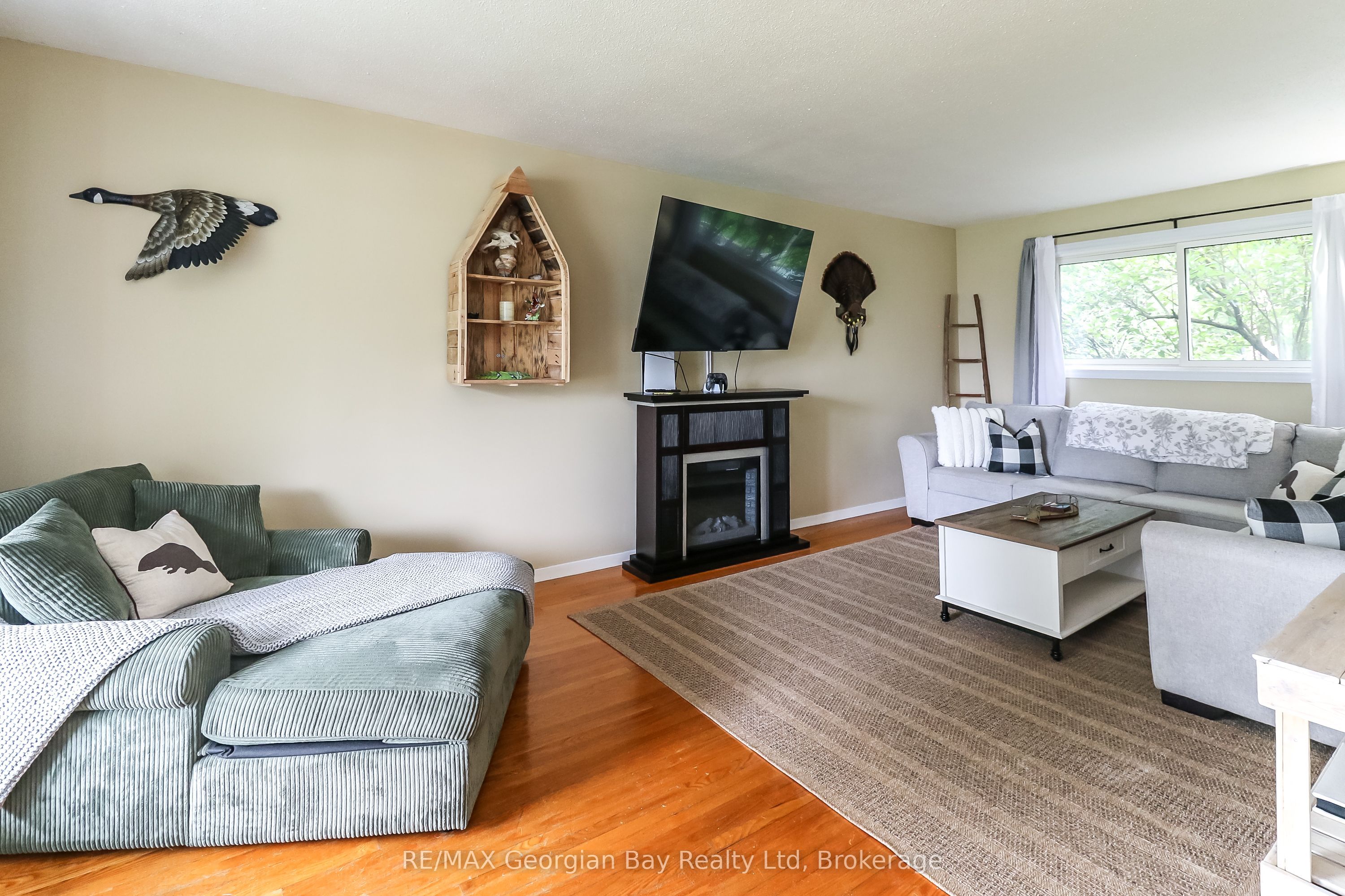 718 Birchwood Drive Property Photo 7