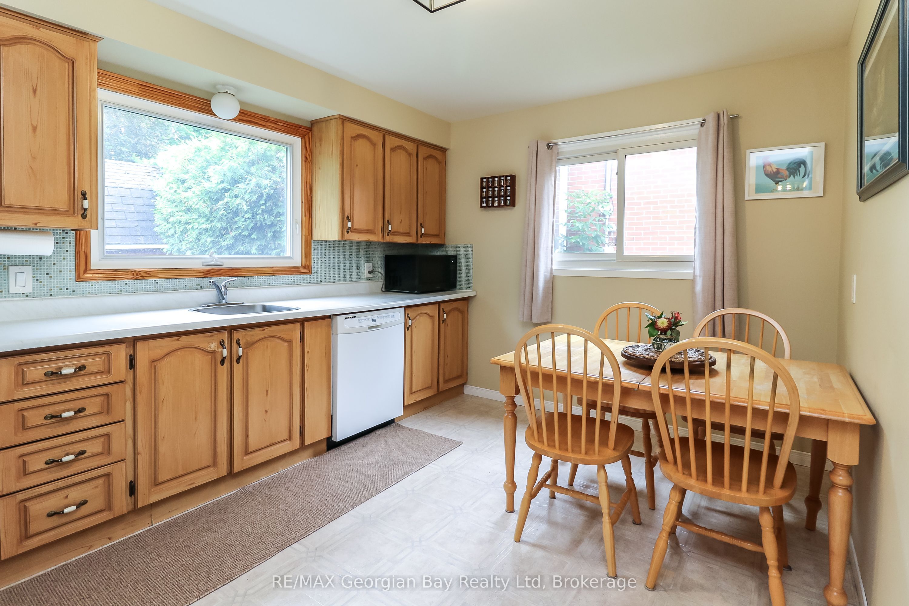 718 Birchwood Drive Property Photo 13