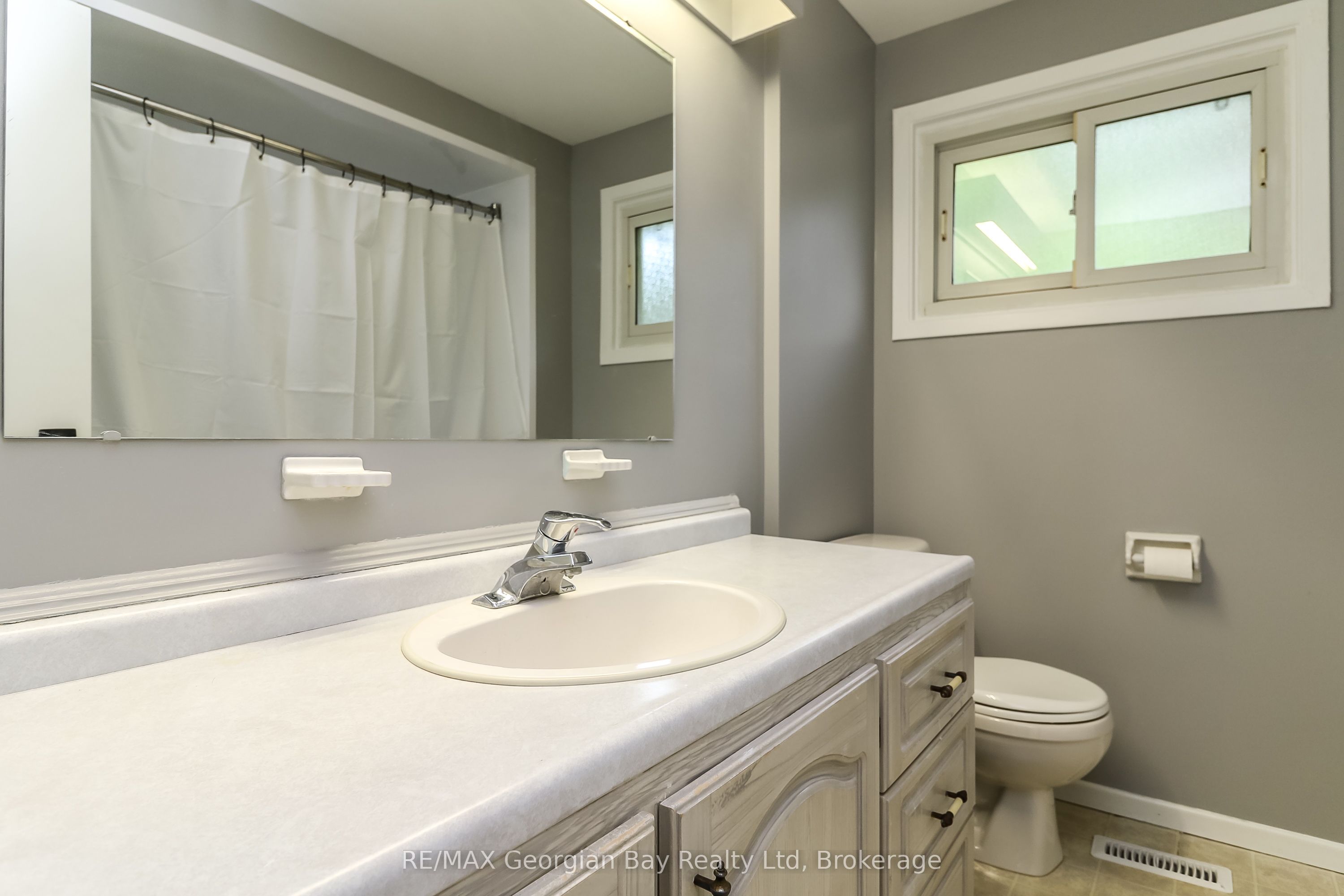 718 Birchwood Drive Property Photo 26