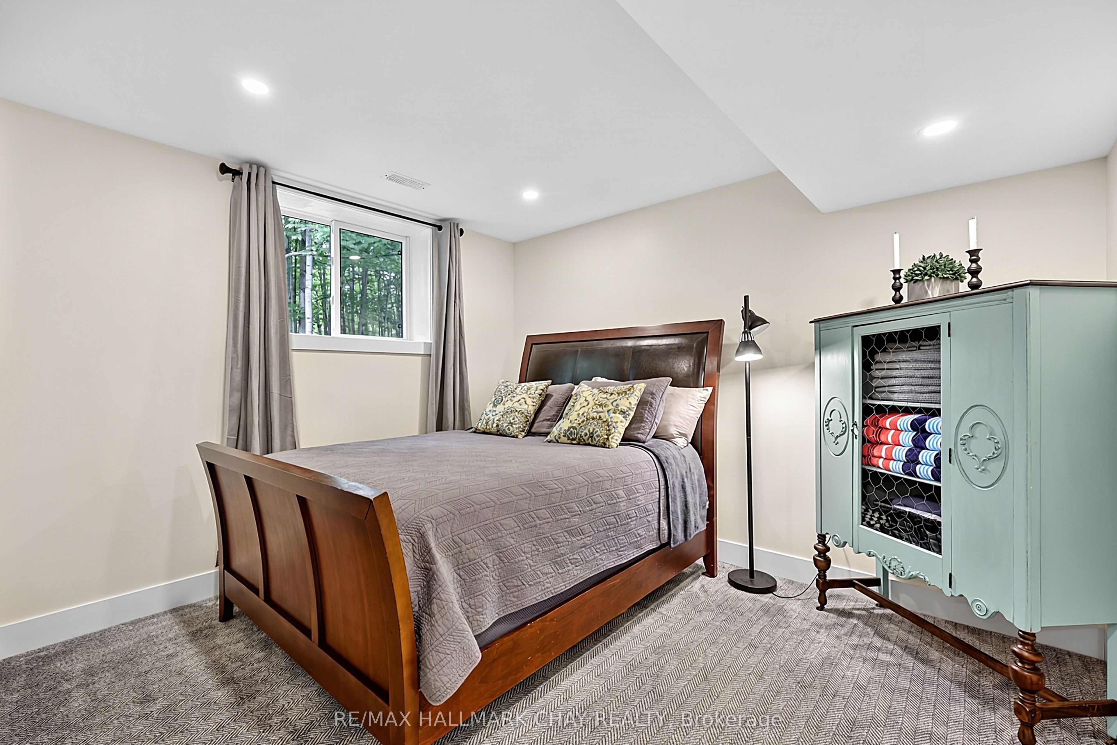 4775 Line 11 N Property Photo 28