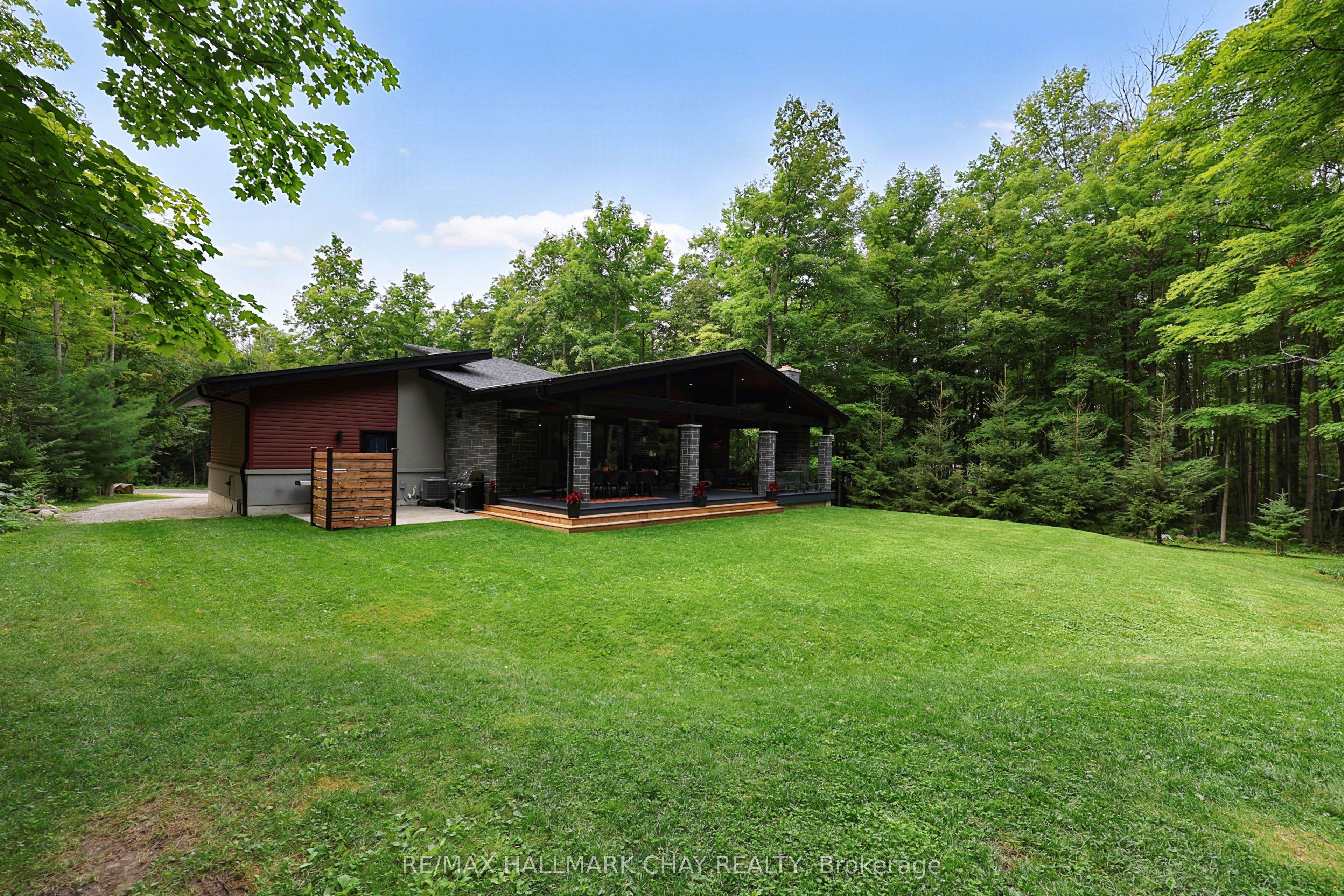 4775 Line 11 N Property Photo 39