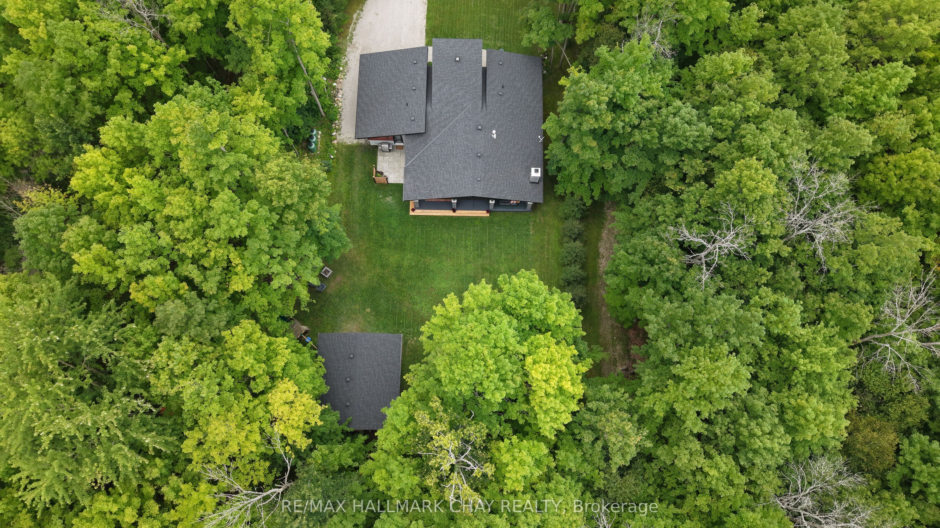 4775 Line 11 N Property Photo 44